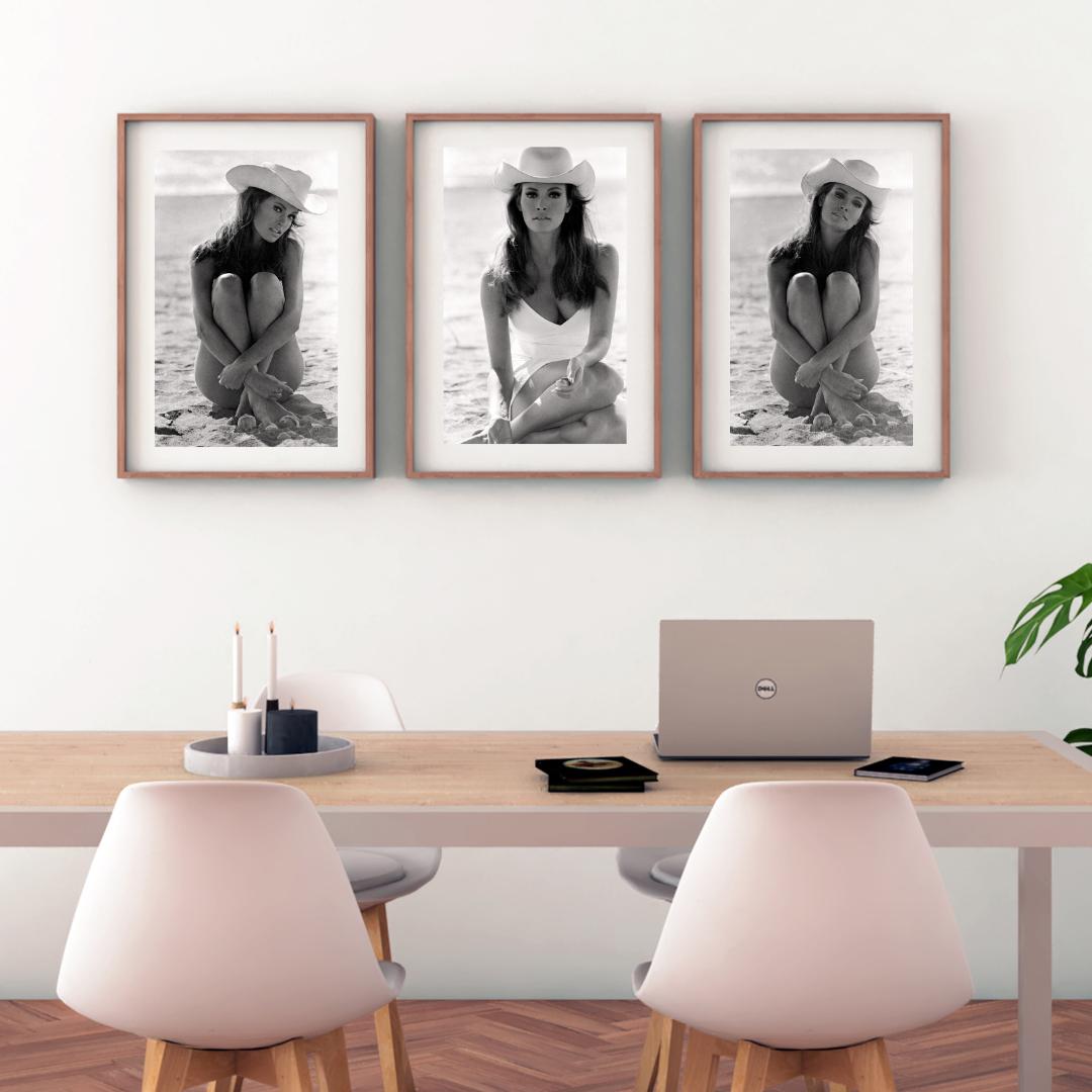 Raquel Welch in riva al mare - Servizio fotografico perso di Terry O'Neill 2