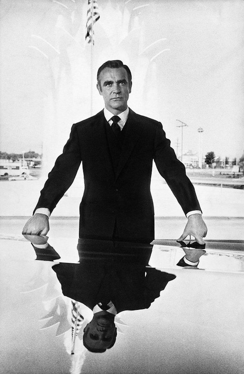 Terry O'Neill Portrait Photograph - Sean Connery, Reflection (20" x 16")