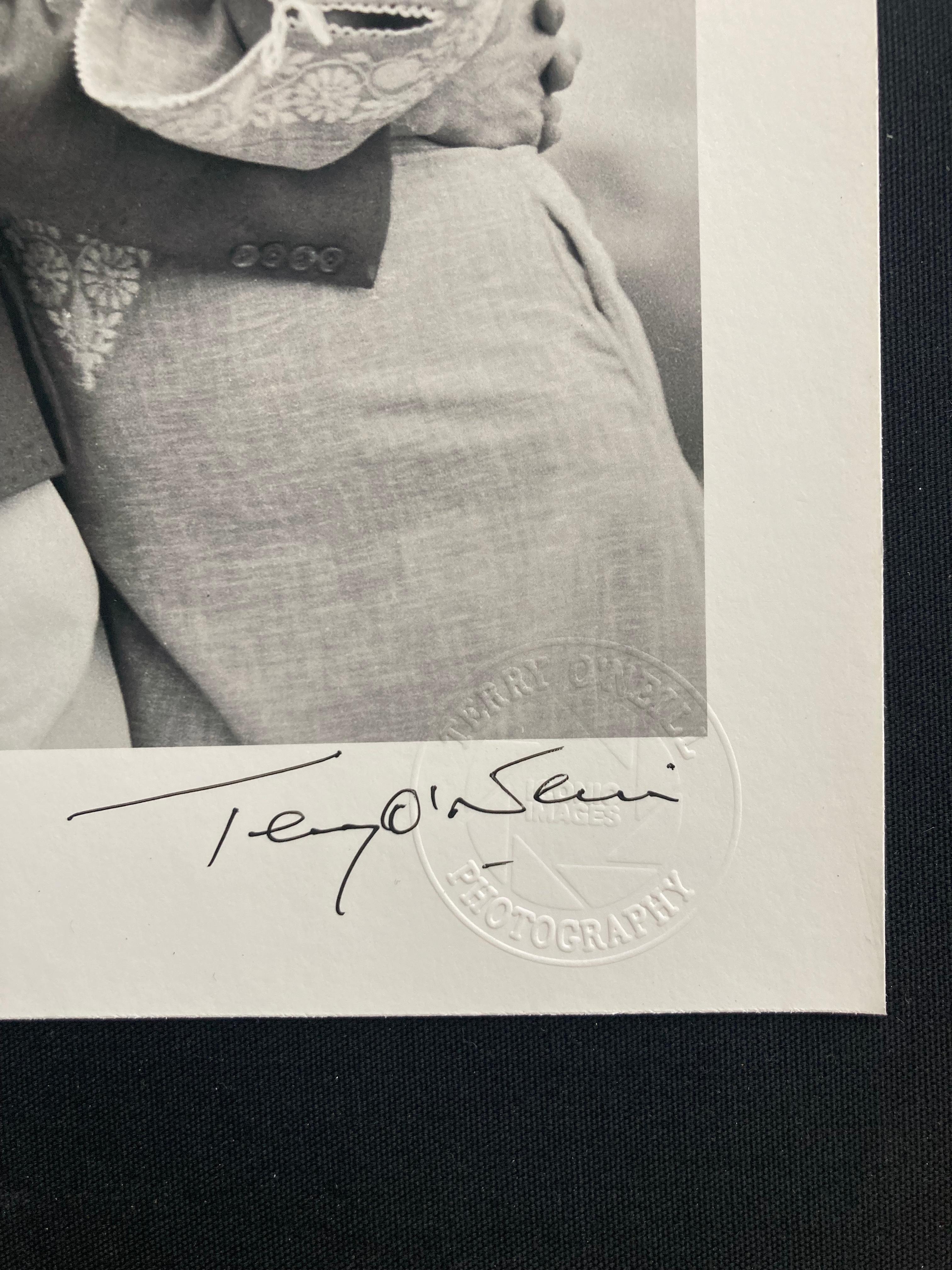 Set di due stampe firmate di Terry O'Neill raffiguranti David Bowie 2