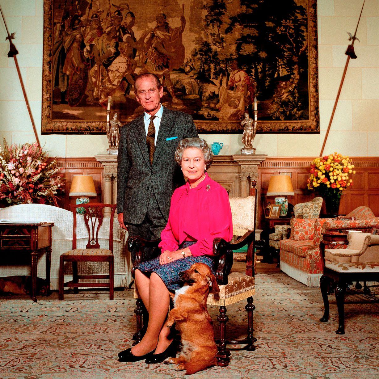 Her Majesty Queen Elizabeth II, 1990
C print
Estate signature stamped and numbered edition of 50

"I knew months in advance that I was going to take her portrait. And for months, I'd just sit there and think ‘what will go wrong’ – camera, film,