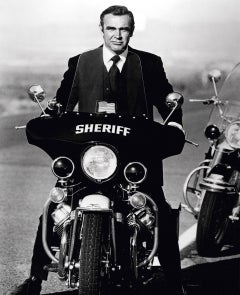 Terry O
Neill, Sean Connery as Bond (Sheriff)