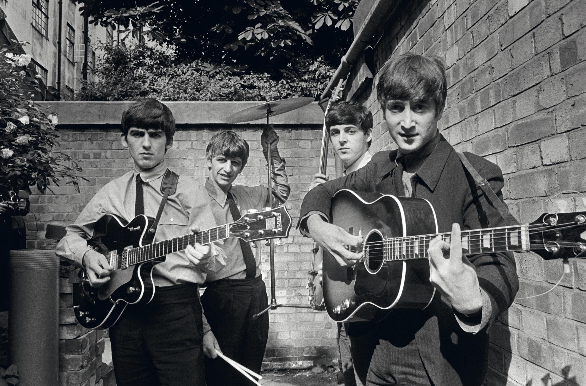 beatles black and white photos