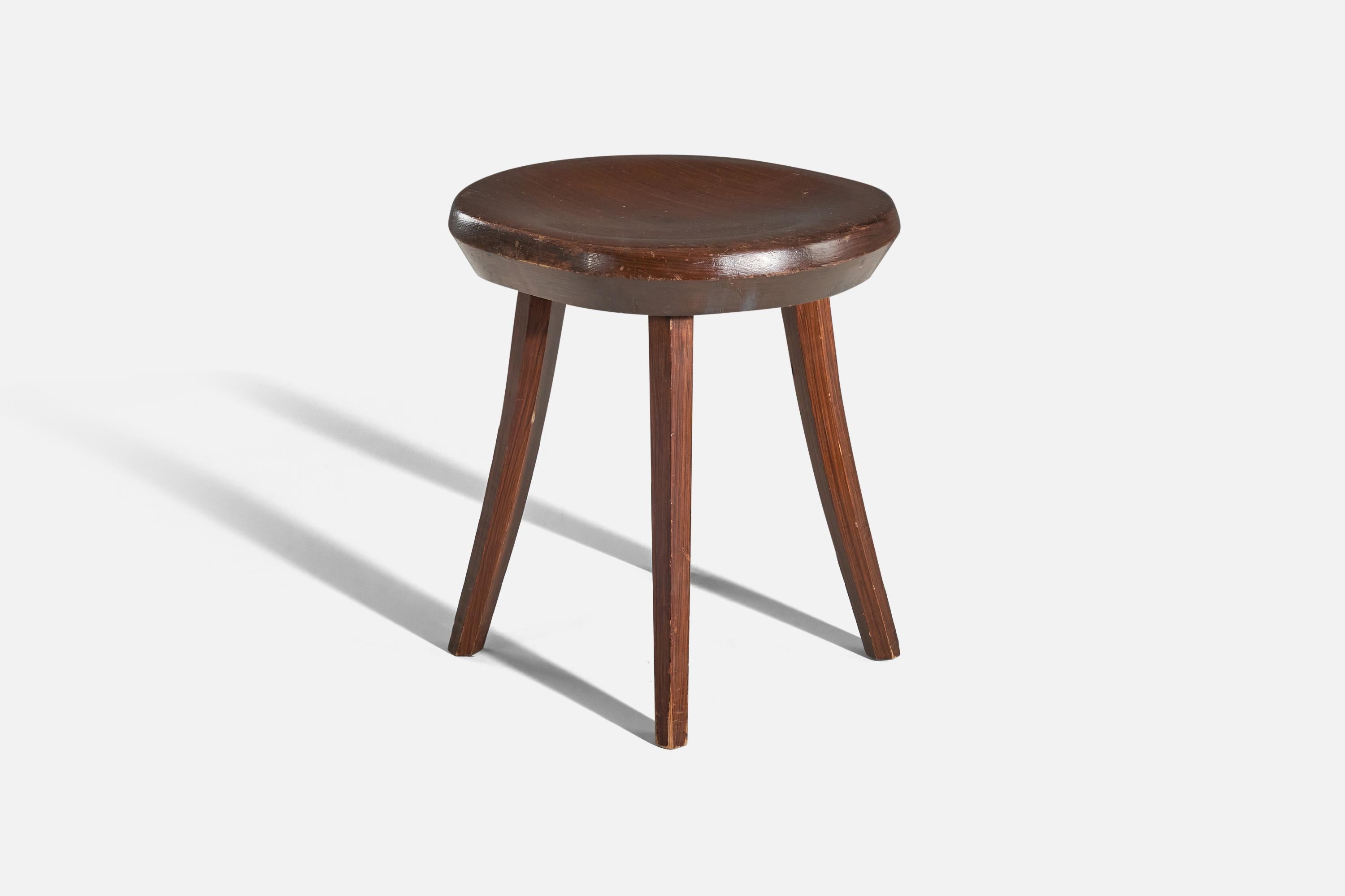 Tervasaaren Puutyötehdas, Hocker, Kiefernholz gebeizt, Finnland, 1960er Jahre (Moderne der Mitte des Jahrhunderts) im Angebot