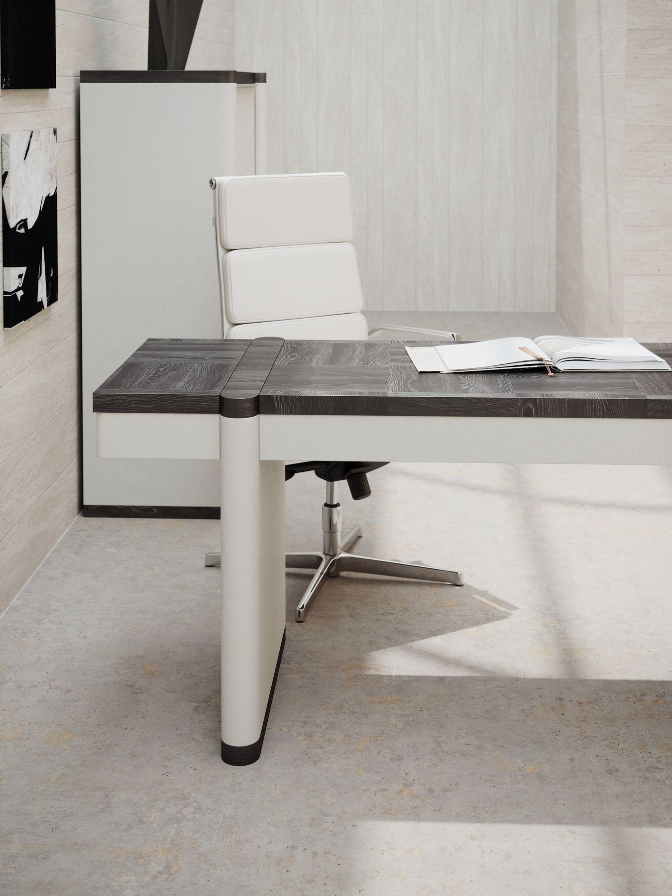 Hand-Crafted Teseo Desk For Sale