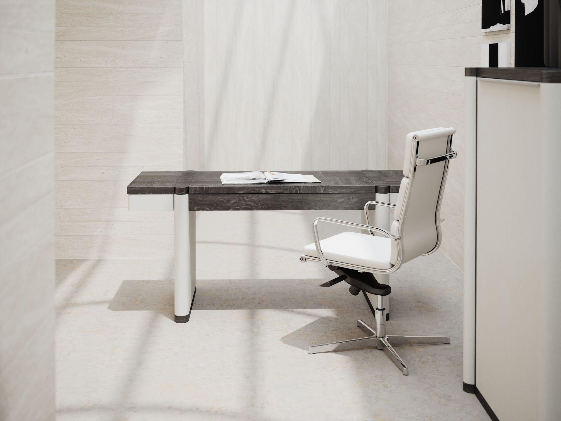 Contemporary Teseo Desk For Sale