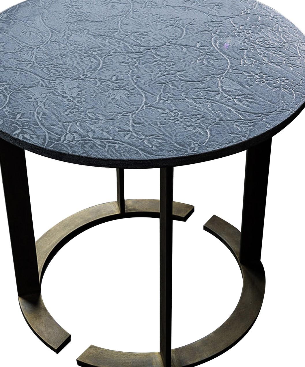 Italian Tesi Side Table