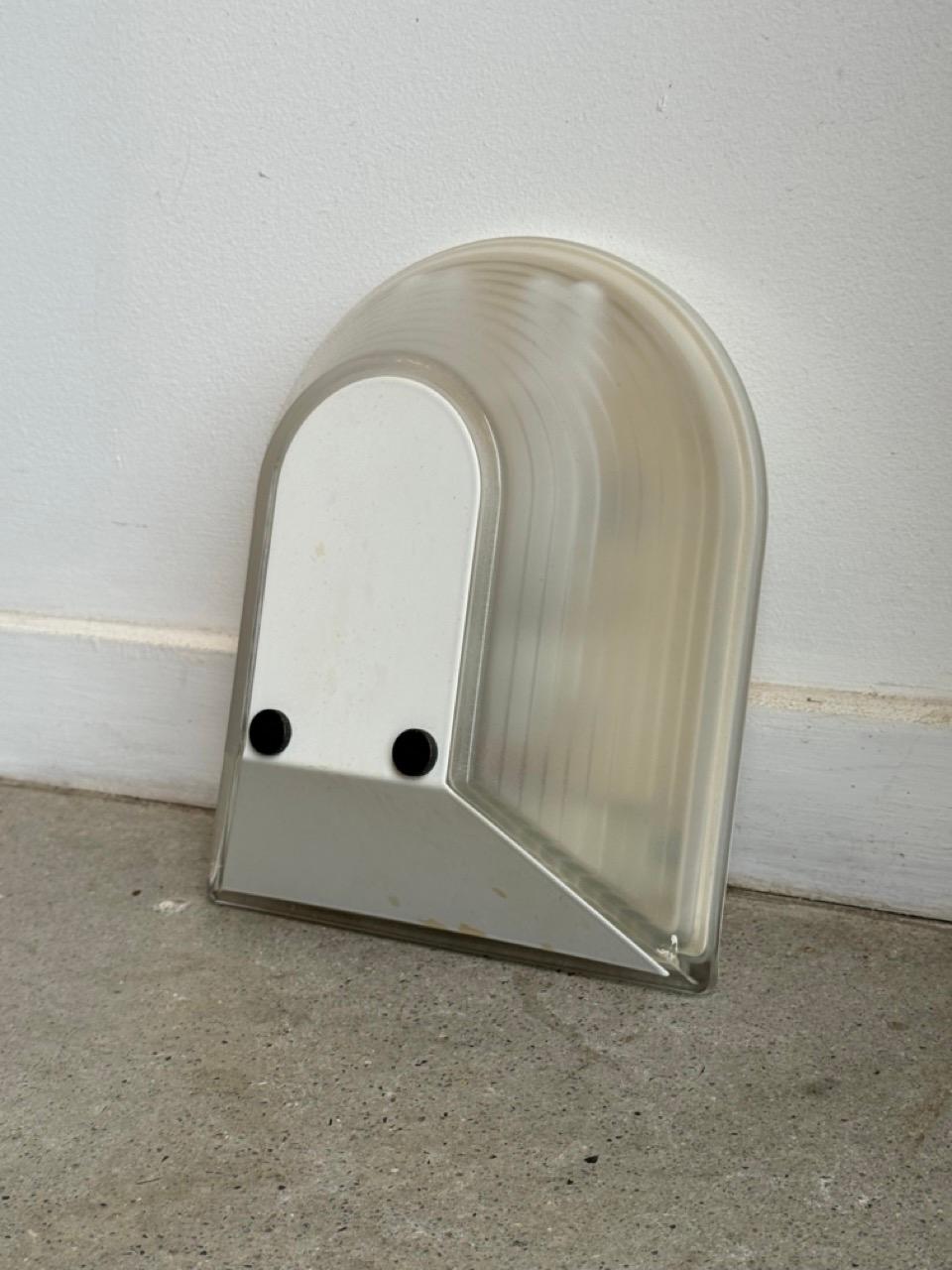 Mid-Century Modern Tesi Wall Light by Roberto Fiorato for Prisma  For Sale