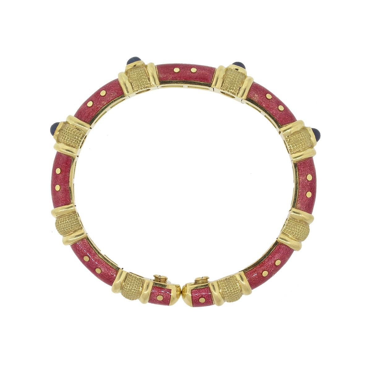 Material: 18k Yellow Gold
Gemstone details: Blue Sapphire Cabochons
Clasp: Open Cuff
Measurements: 2.55″ x 2.50″ x 0.30″
Total Weight: 56.9g (36.5dwt)
SKU: A30312363