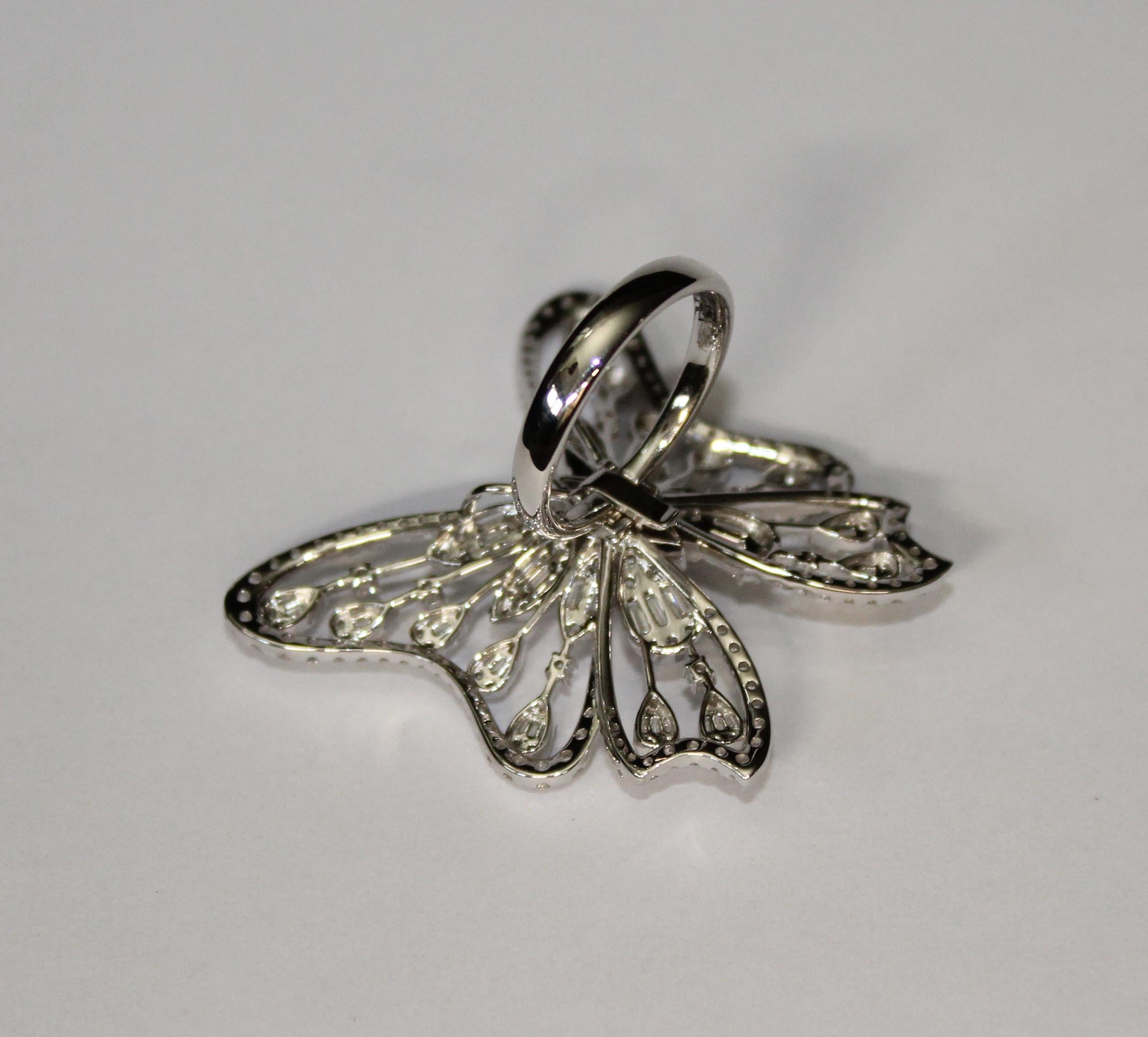 Tess Van Ghert Gold and Diamond Butterfly Cocktail ring transforms into pendant For Sale 2
