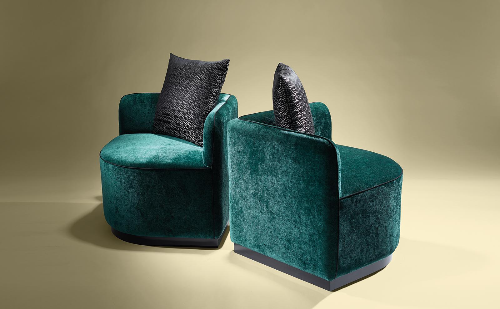 Tessa pouf with lacquered base and velvet (Lelievre Fabrics in images)
Fabric not included quantity: 98 in.

Bespoke / Customizable
Identical shapes with different sizes and finishings.
All RAL colors available. (Mate / Half Gloss / Gloss)