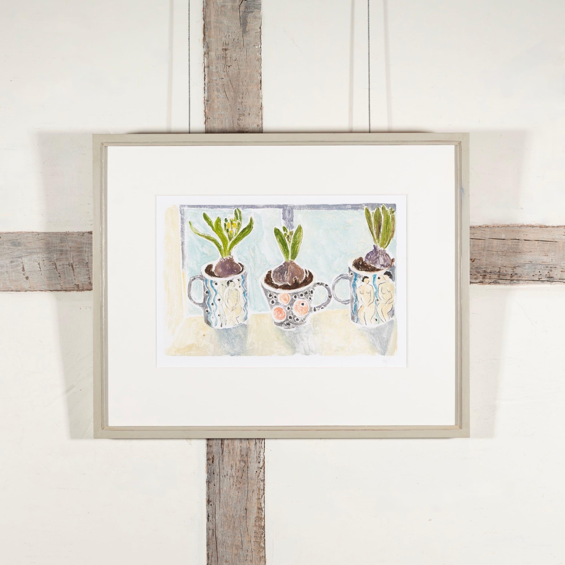 Ohne Titel (Hyacinth-Glühbirnen in Bechern), Styropordruck von Tessa Newcomb im Angebot 1