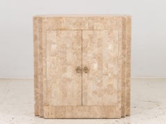 Kabinett aus Travertin mit Mosaik, Ende 20.