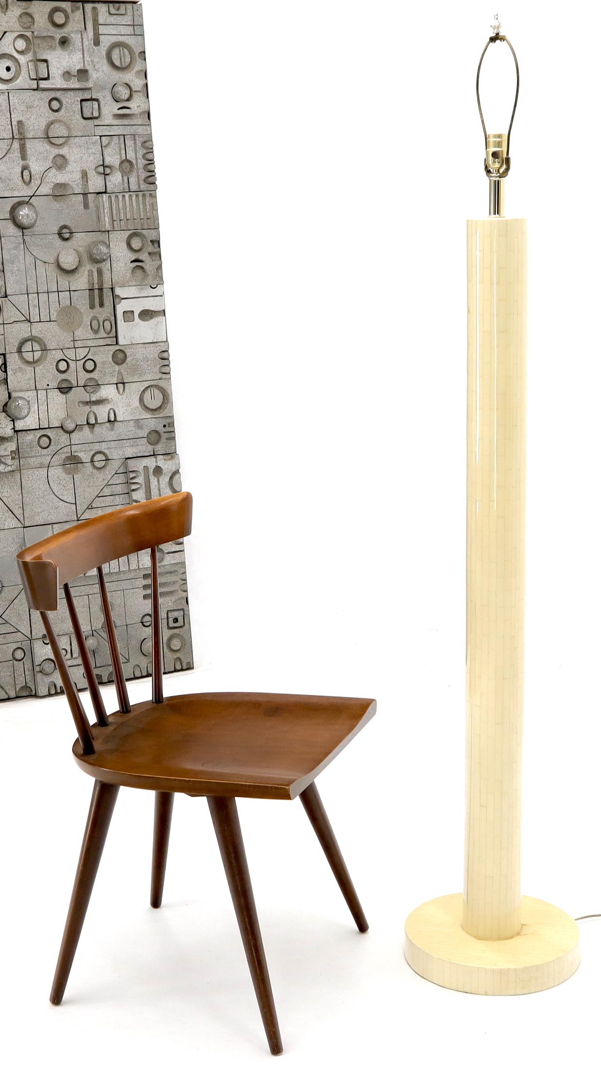 Mid-Century Modern Tesselated Bone Cylinder Shape Floor Lamp For Sale