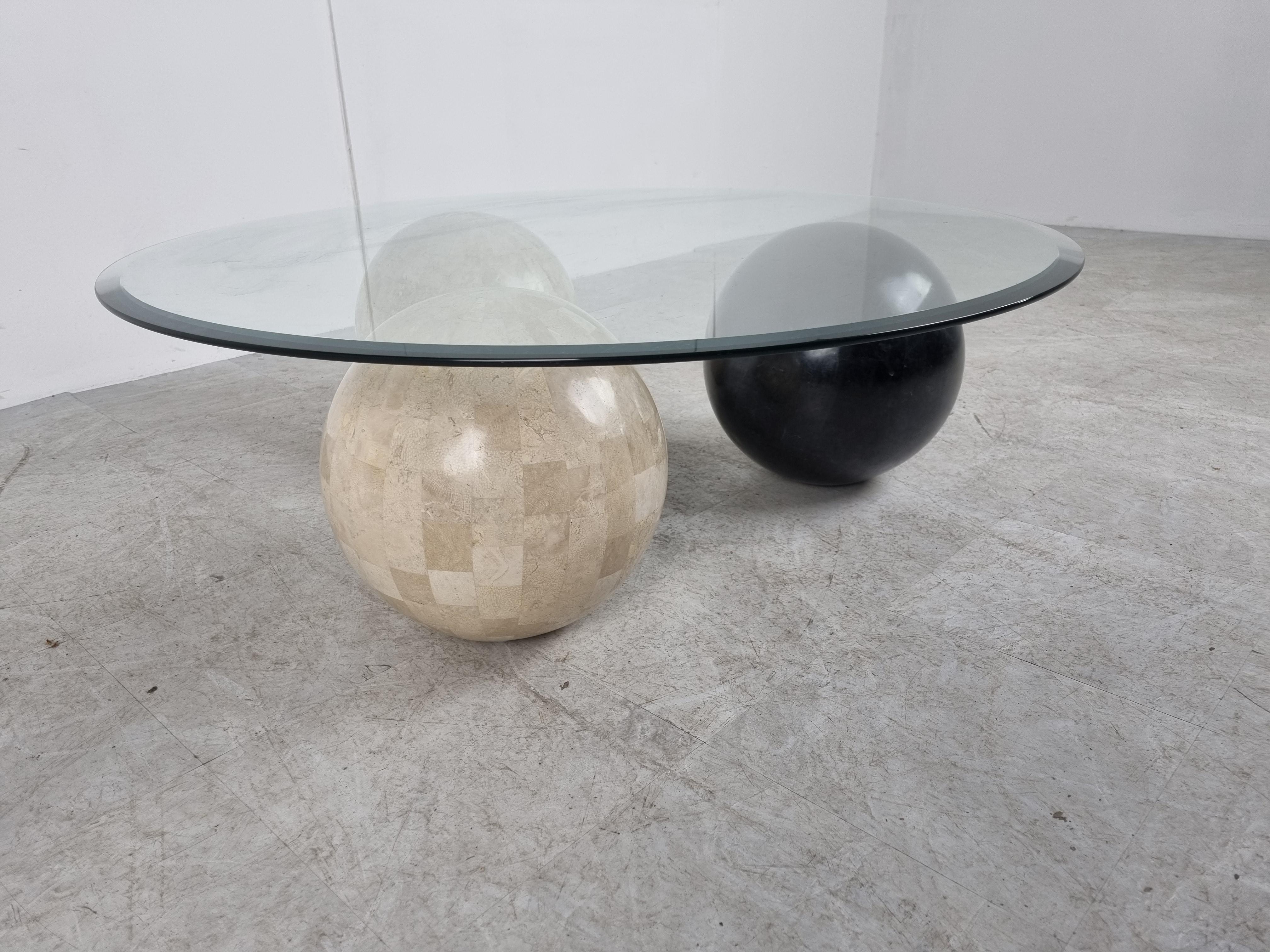 Tesselated Stone Sphere Coffee Table, 1980s  In Good Condition In HEVERLEE, BE