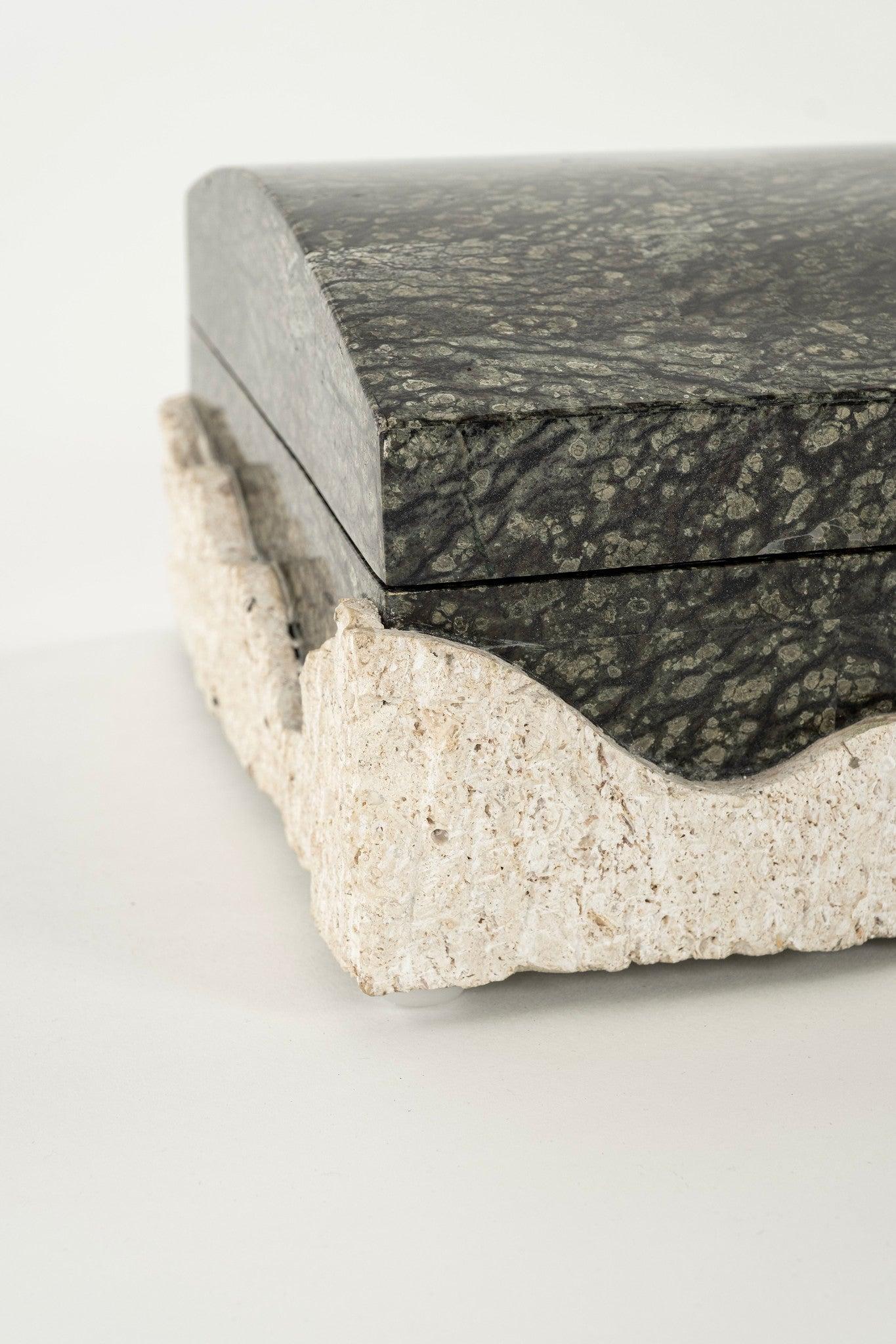 Tessellated Black Stone Box For Sale 3