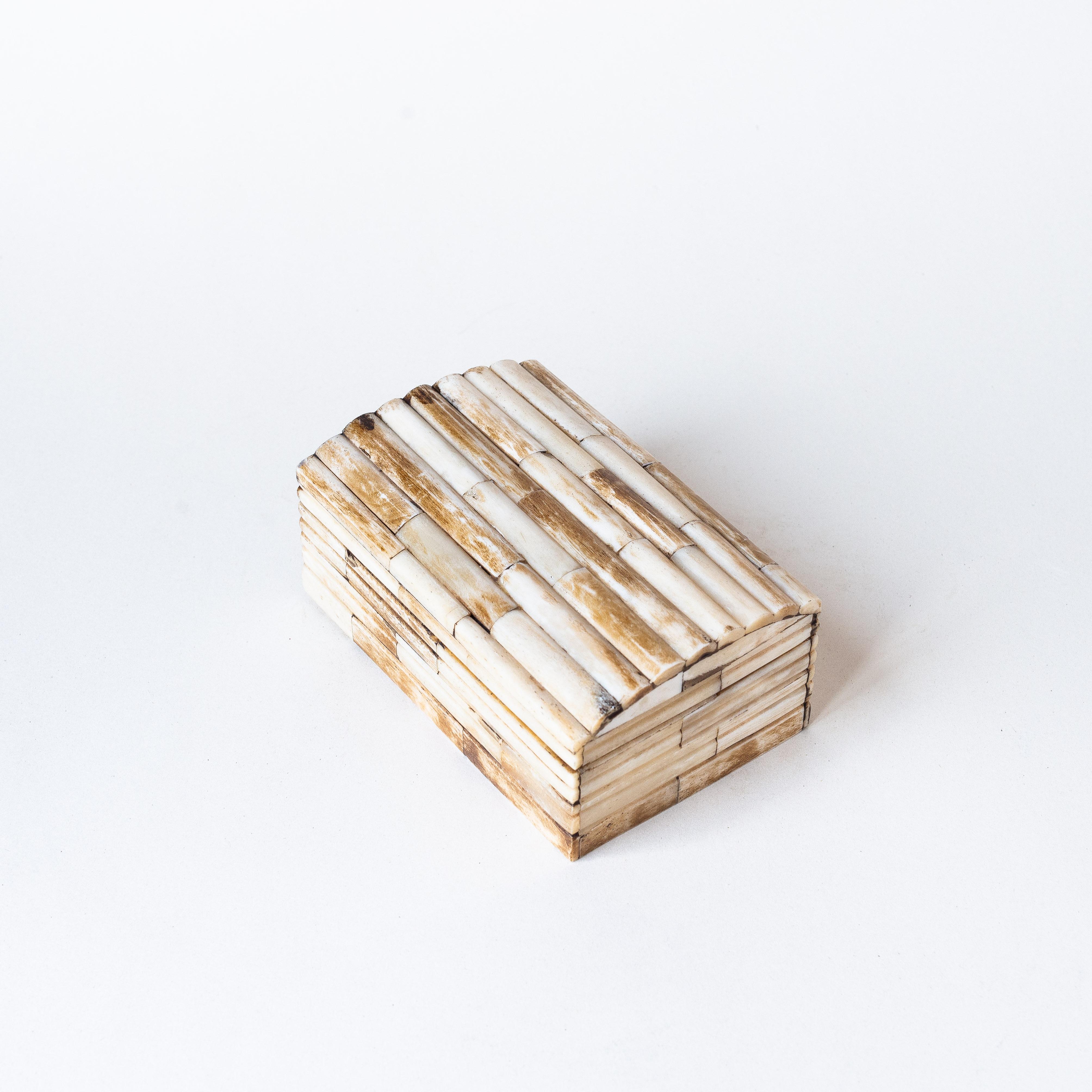 Hand-Carved Tessellated Bone and Wood Box 1970s