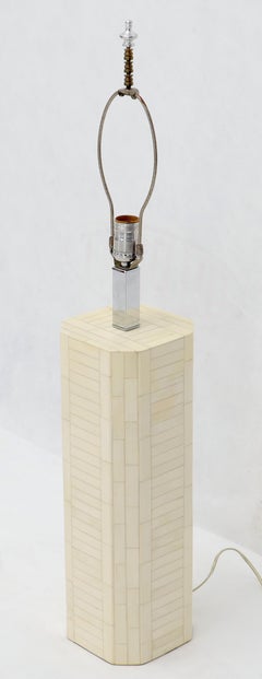 Tessellated Bone Tile Pedestal Mid-Century Modern Table Lamp