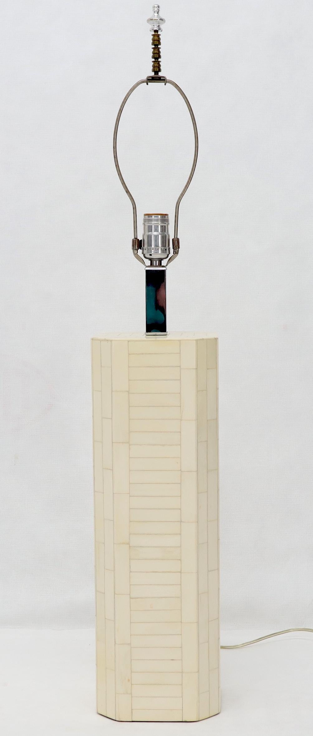 Unknown Tessellated Bone Tile Pedestal Mid-Century Modern Table Lamp For Sale
