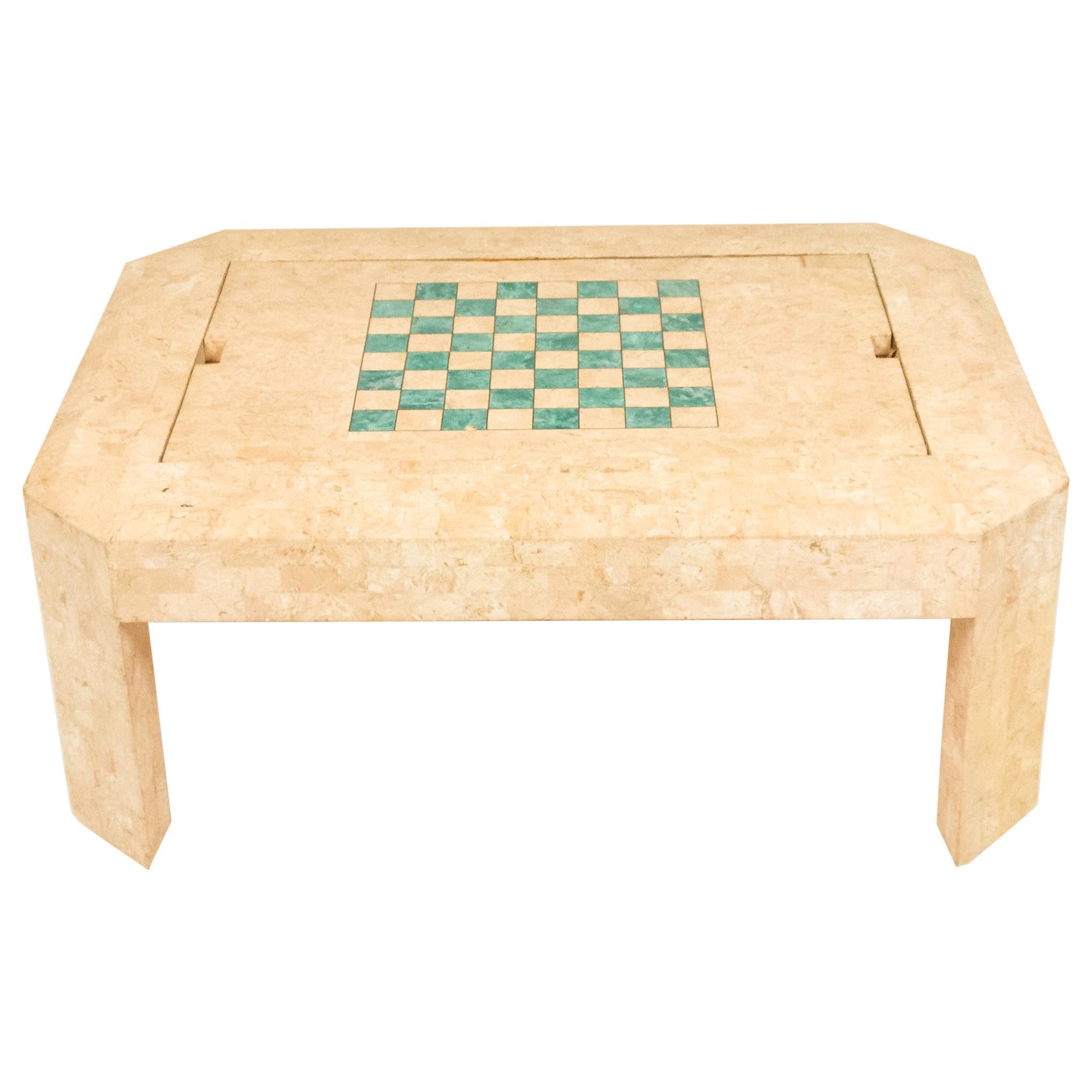 Table basse et table de jeu tessellée en vente