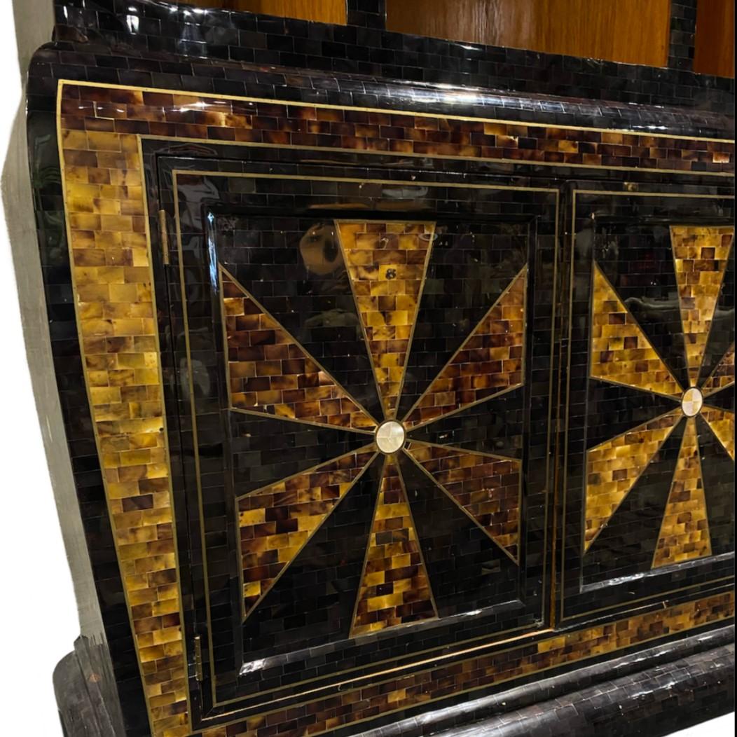 Hand-Crafted Tessellated Horn & Mother of Pearl Lighted Display Cabinet with Doors For Sale