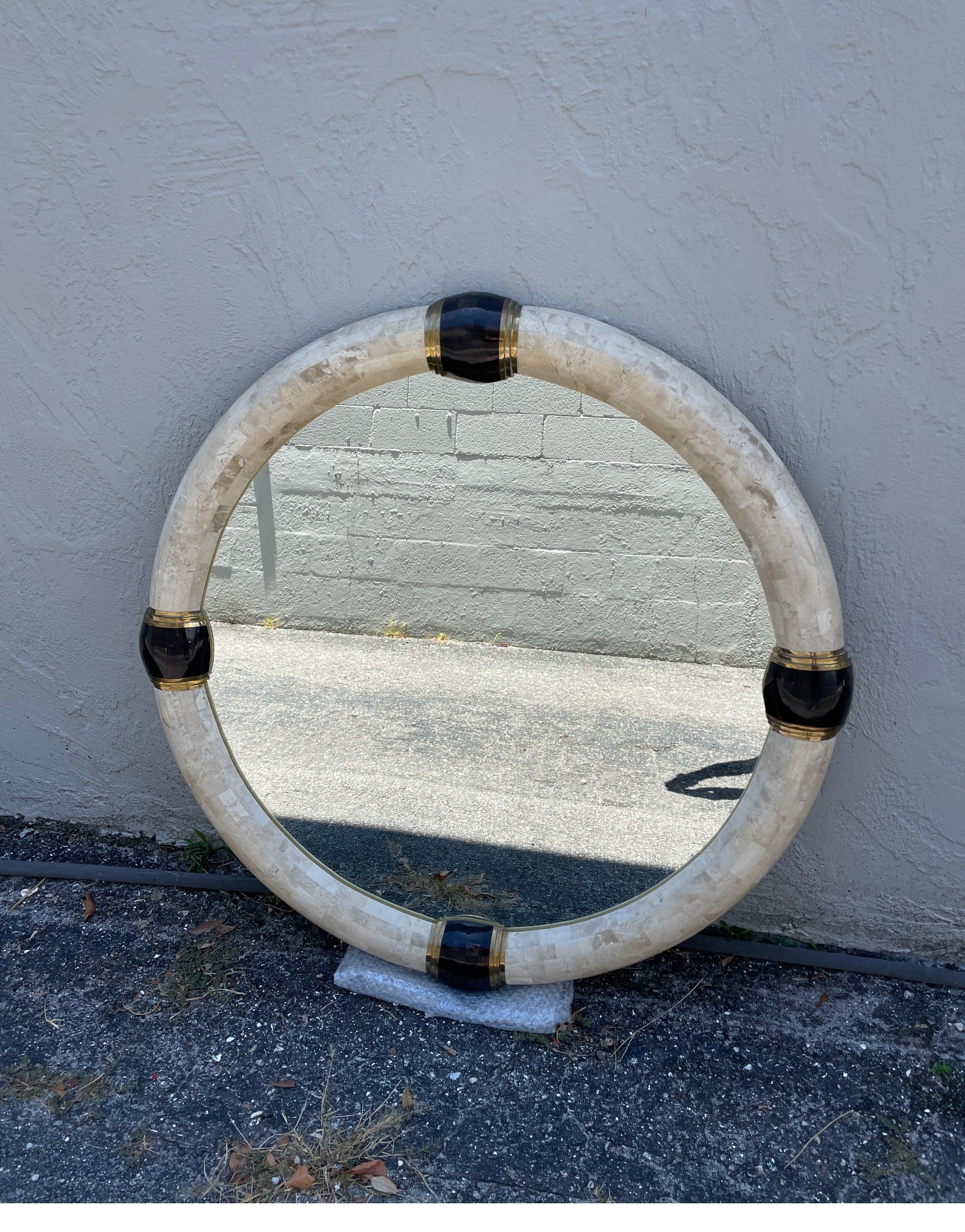 Tessellated Marble & Pen Shell Round Mirror by Karl Springer In Good Condition In West Palm Beach, FL