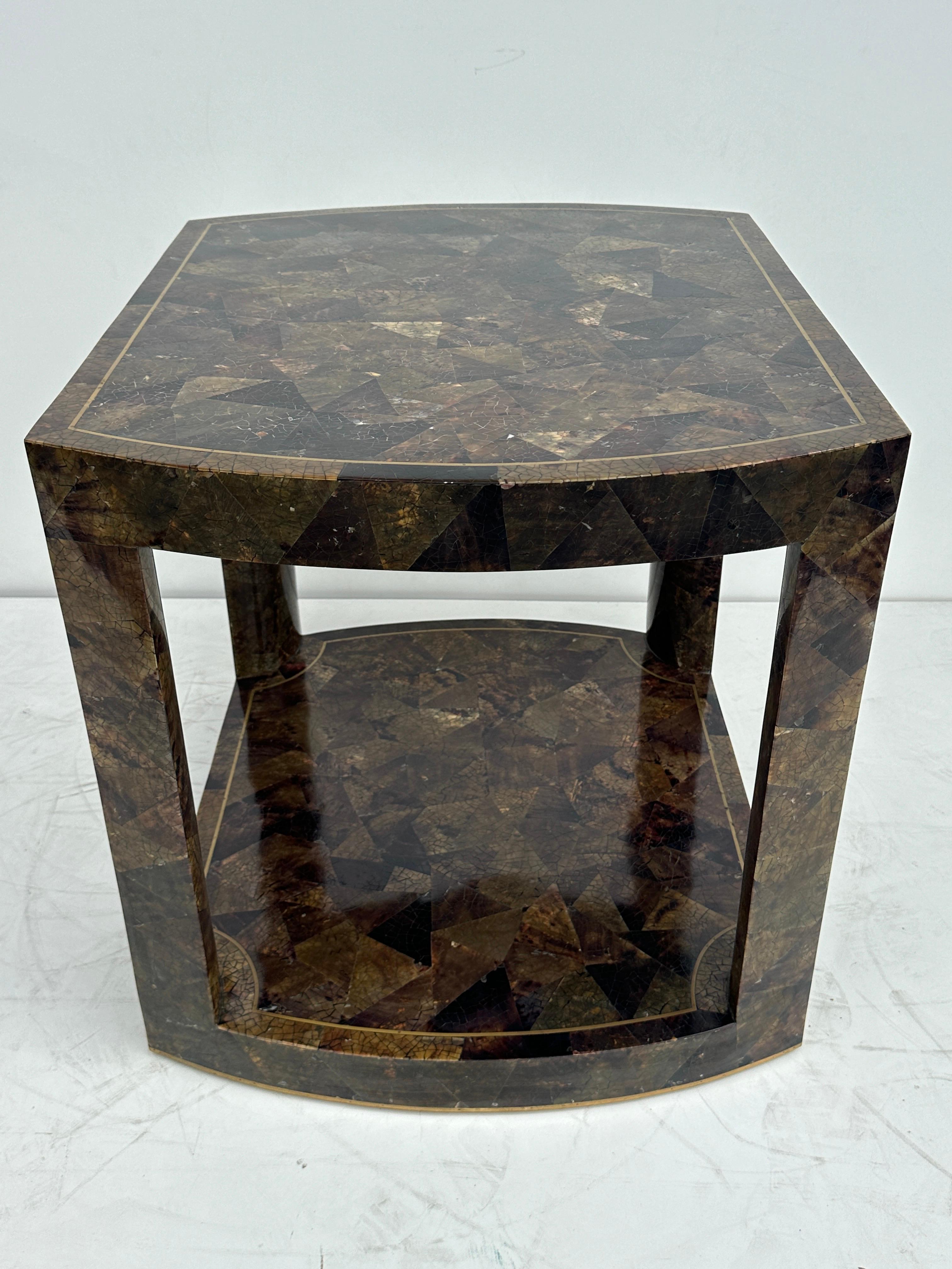 Tessellated Pen Shell Side Table In Good Condition For Sale In North Hollywood, CA