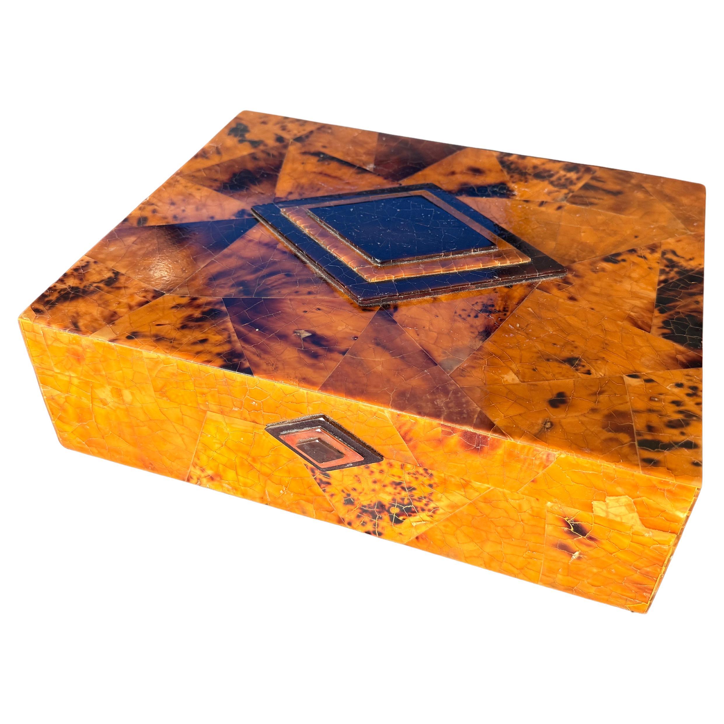 Tessellated Penshell Box by Maitland Smith, Velvet Interior, 1980s For Sale