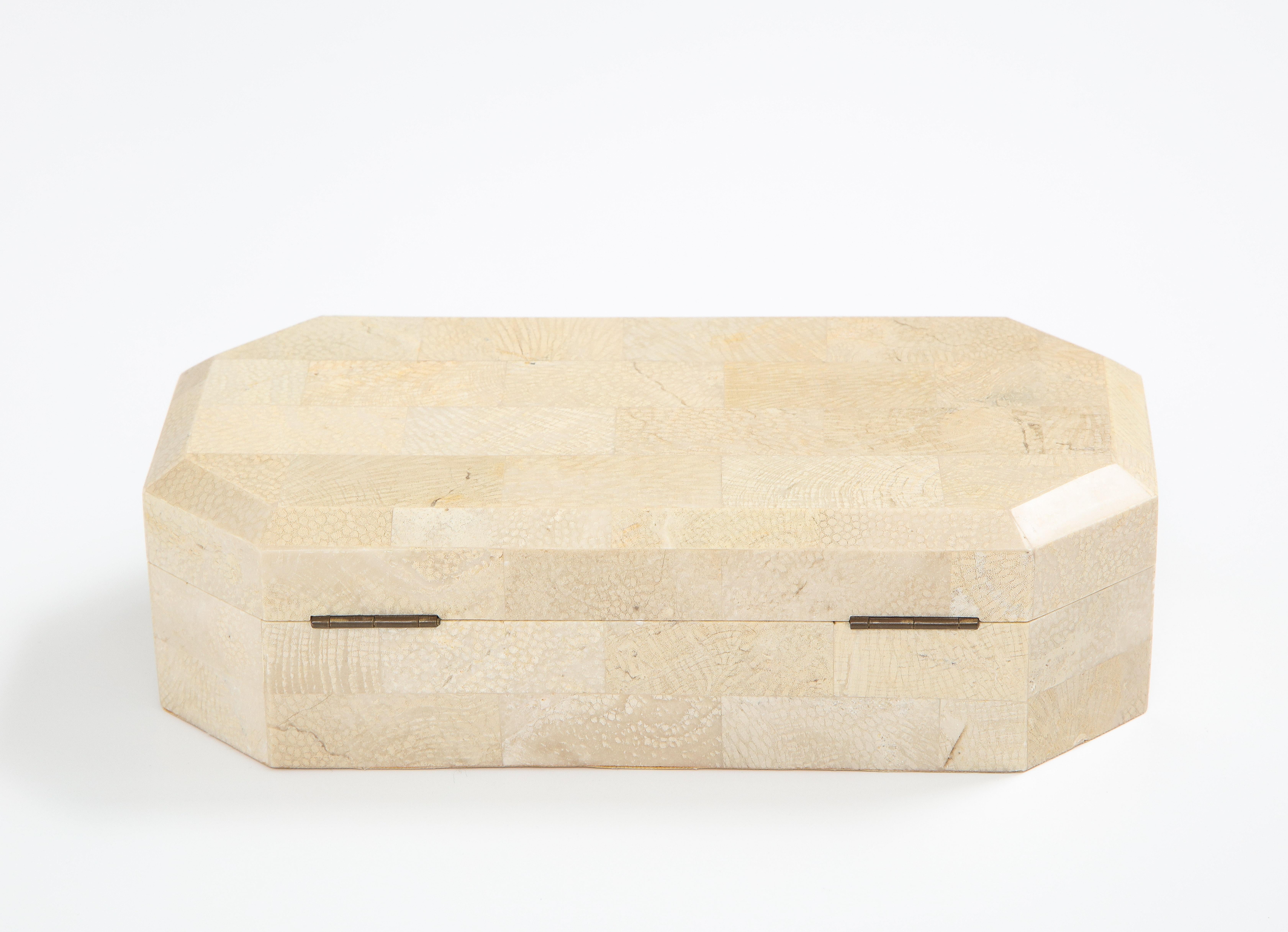Tessellated Stone Box In Good Condition In New York, NY