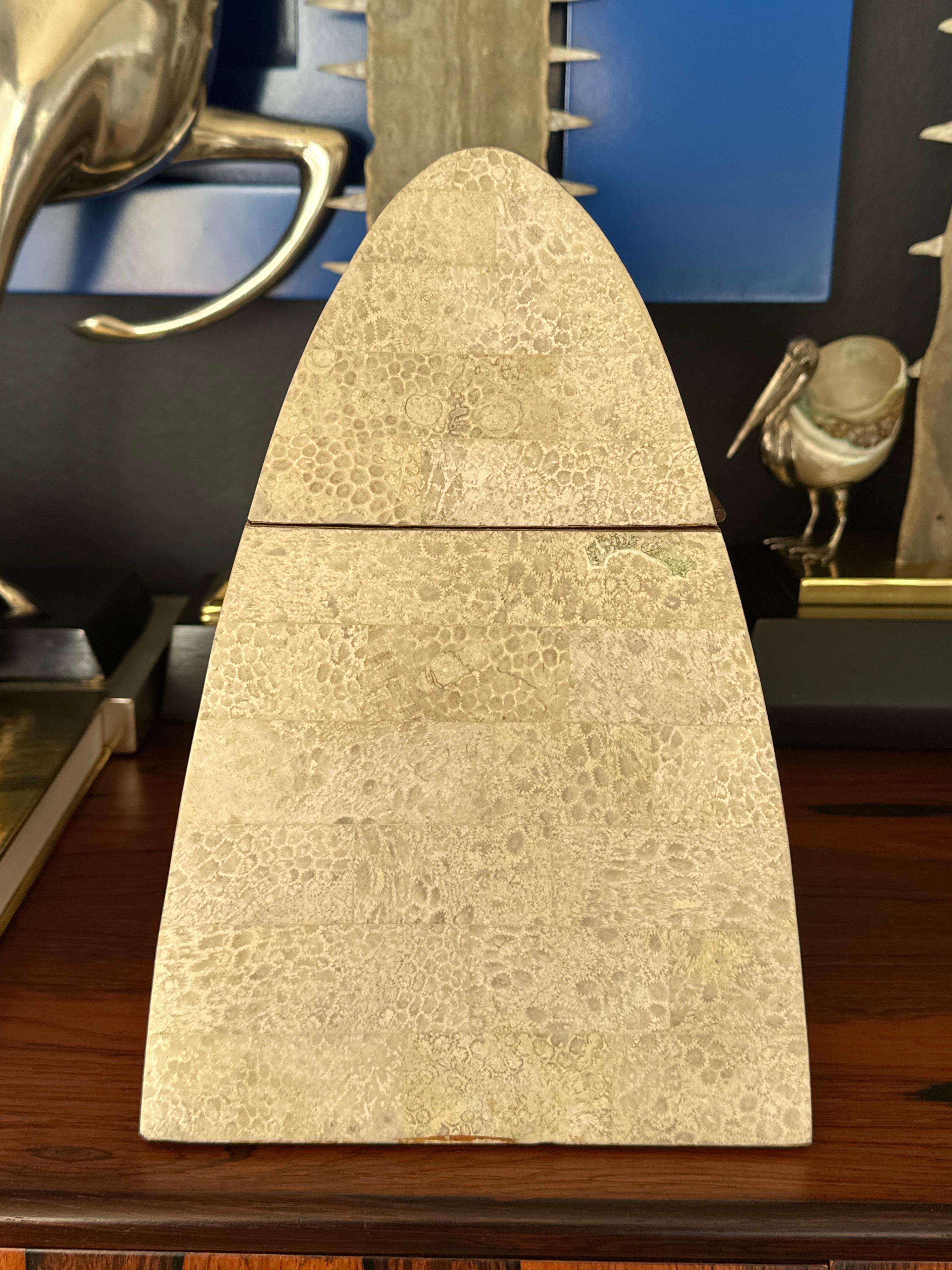 Joyero decorativo de piedra teselada finales del siglo XX en venta