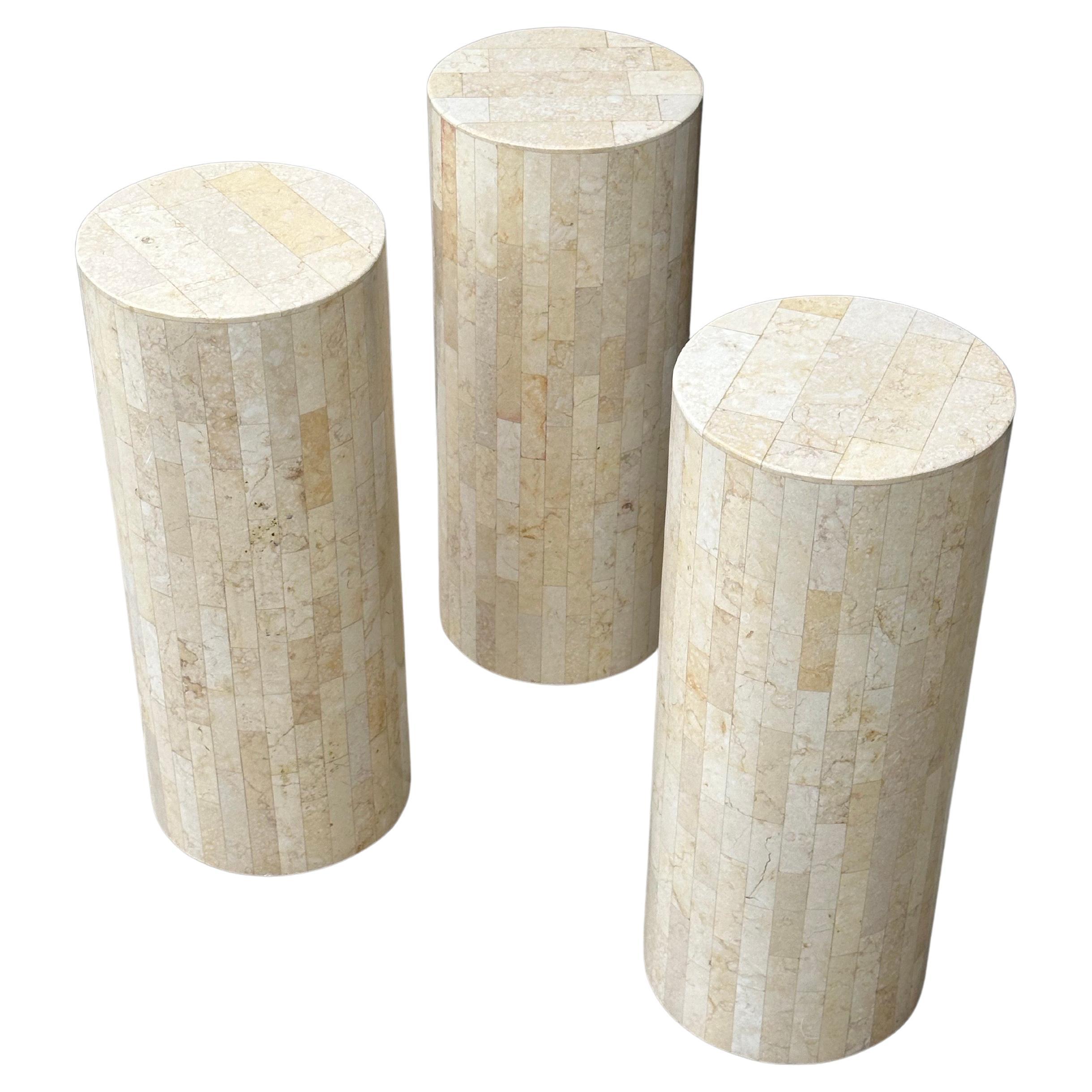 Tessellated Stone Drum Side Table in the Style of Marquis of Beverly Hills Posmoderno en venta