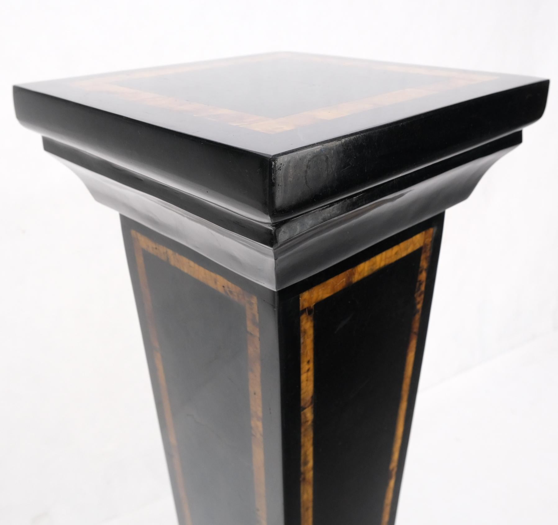 Tessellated Stone Inlay Two Tone Pyramid Shape Square Tapered Pedestal Stand In Good Condition In Rockaway, NJ