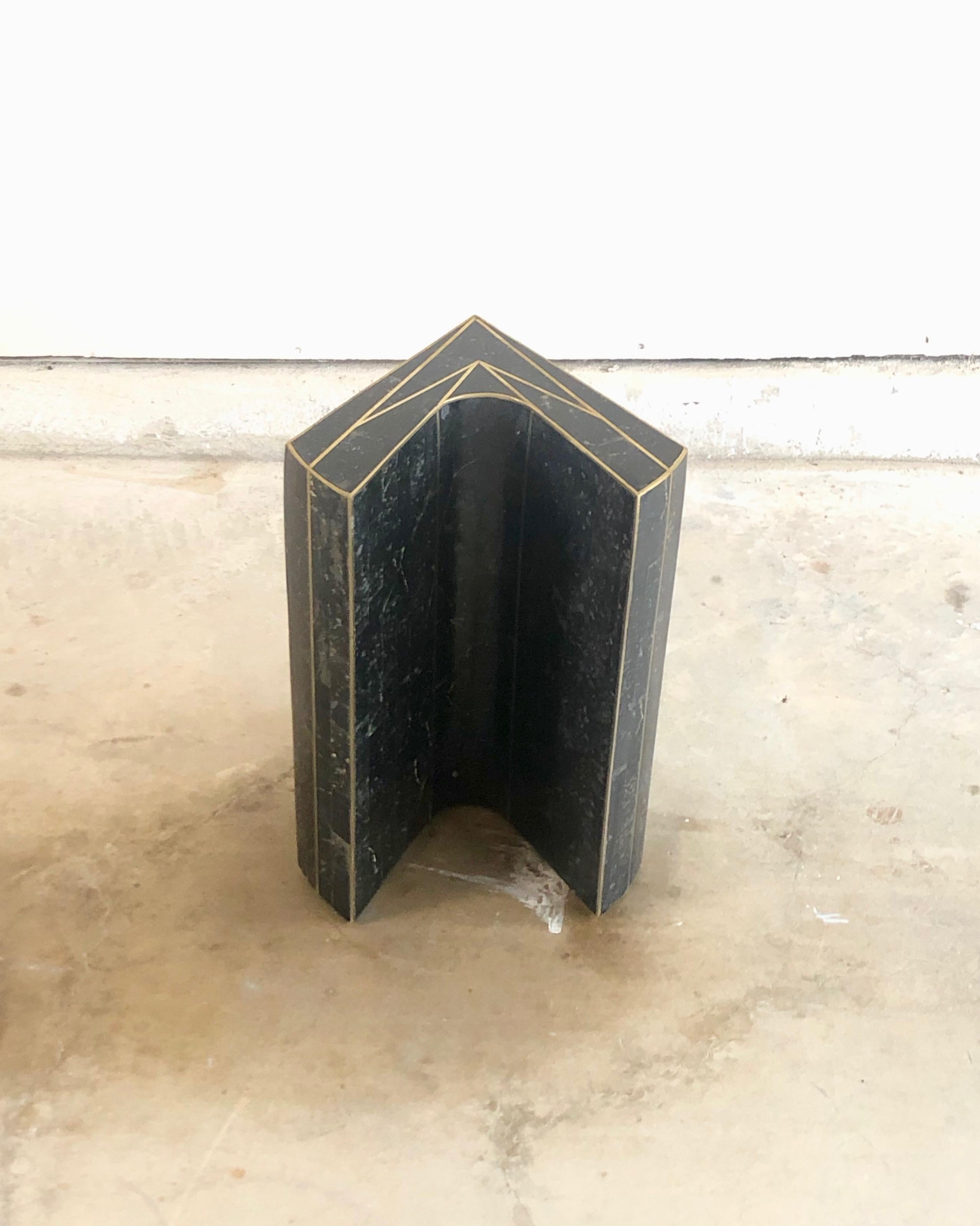 Tessellated Stone Side Table In Good Condition For Sale In Denton, TX