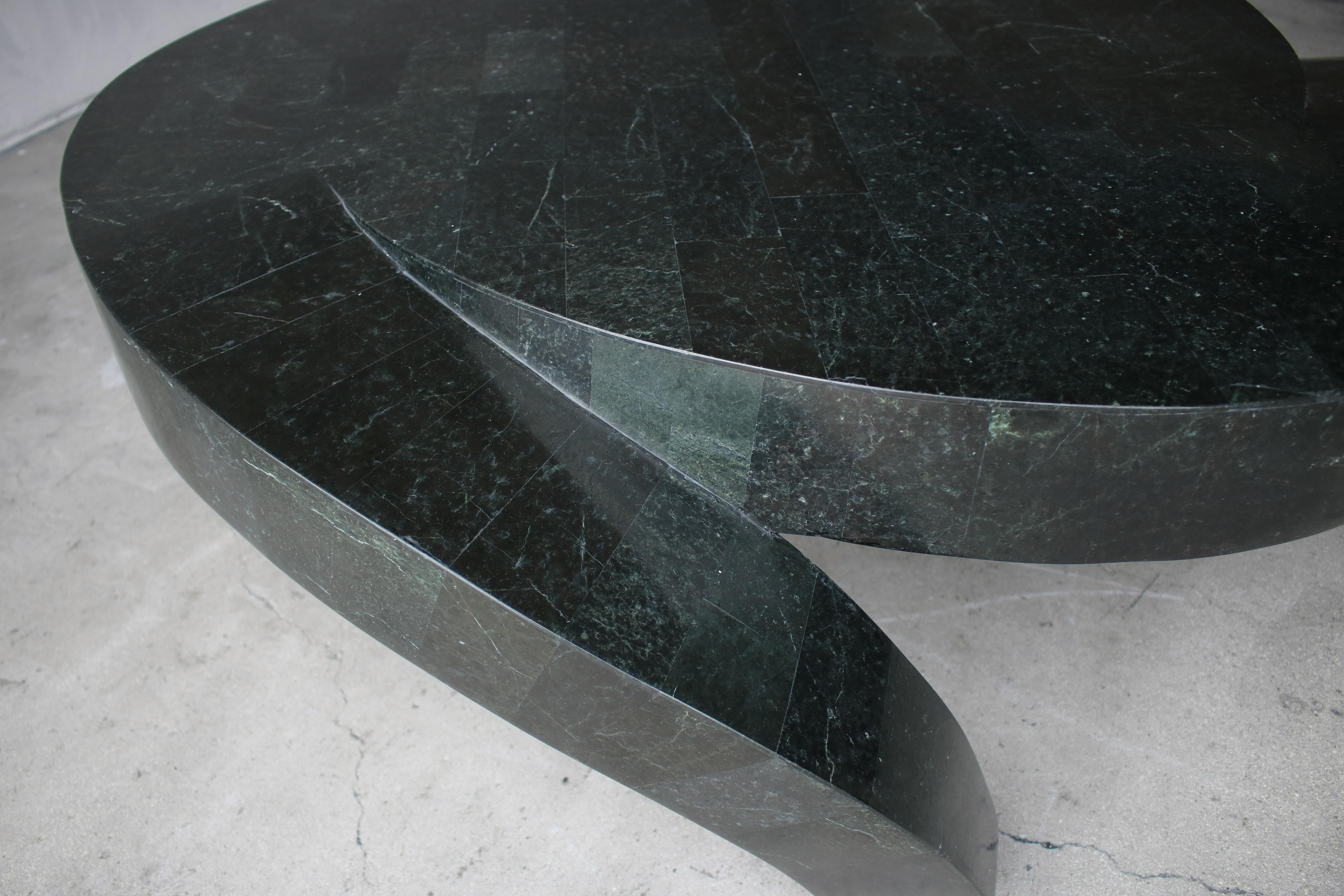 Tessellated Stone Tresfoil Coffee Table by Maitland Smith In Good Condition In Las Vegas, NV