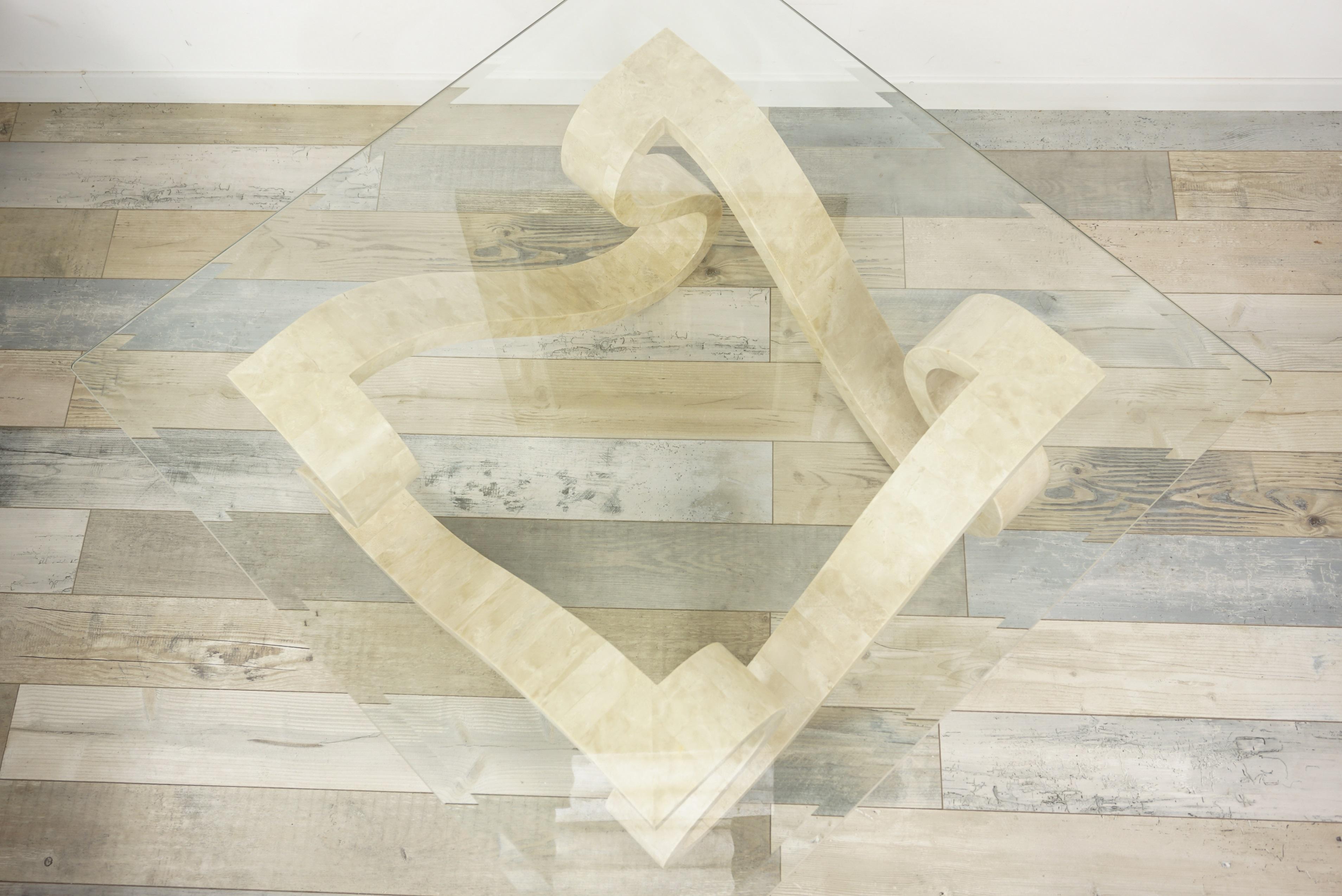 Tessellated Travertine Marquetry and Beveled Glass Coffee Table In Good Condition In Tourcoing, FR