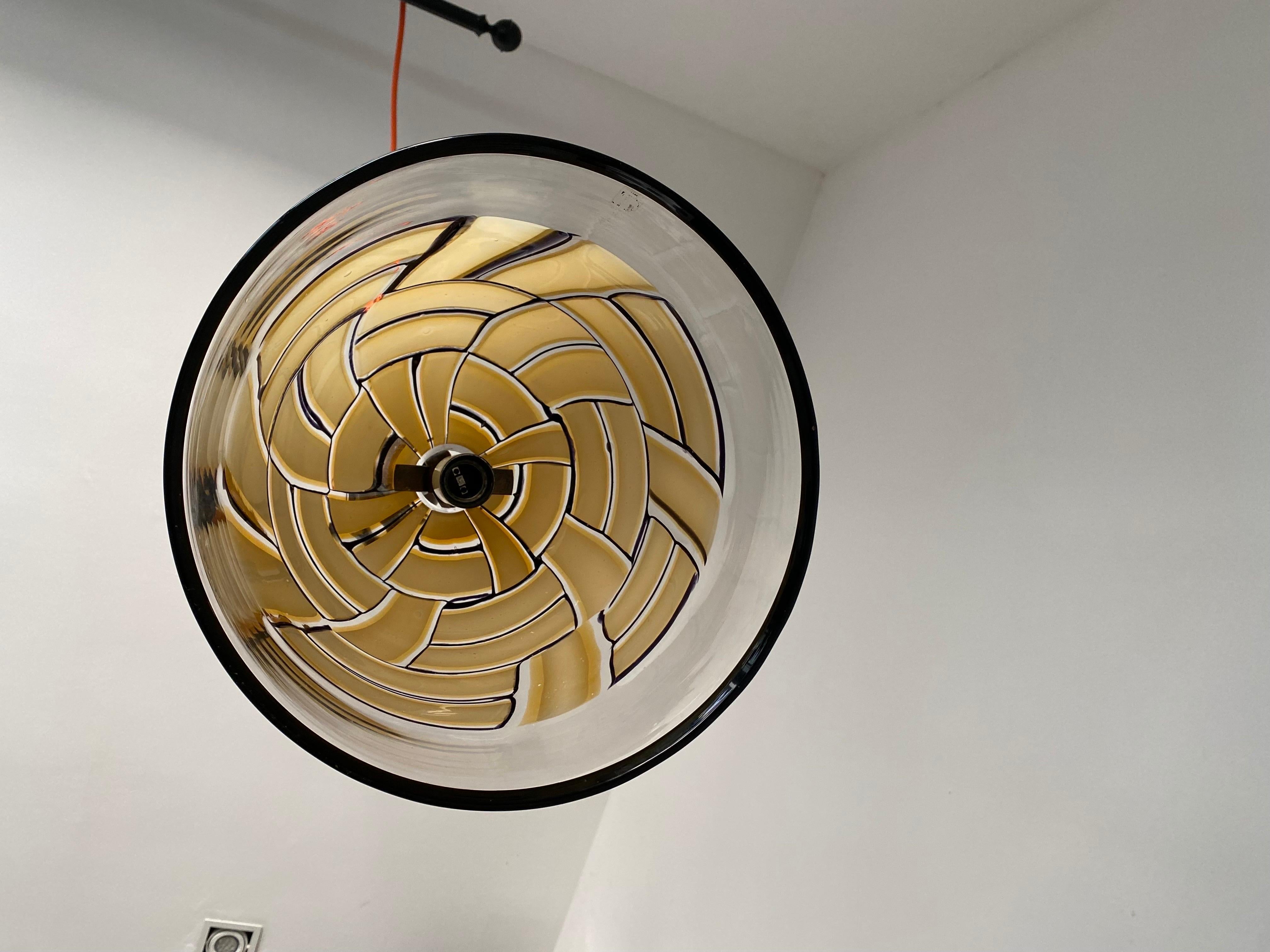 Tesserae Ambra” Mid Century Mod Chandelier, Murano Glass by i3, Italy circa 1970 In Good Condition For Sale In Merida, Yucatan