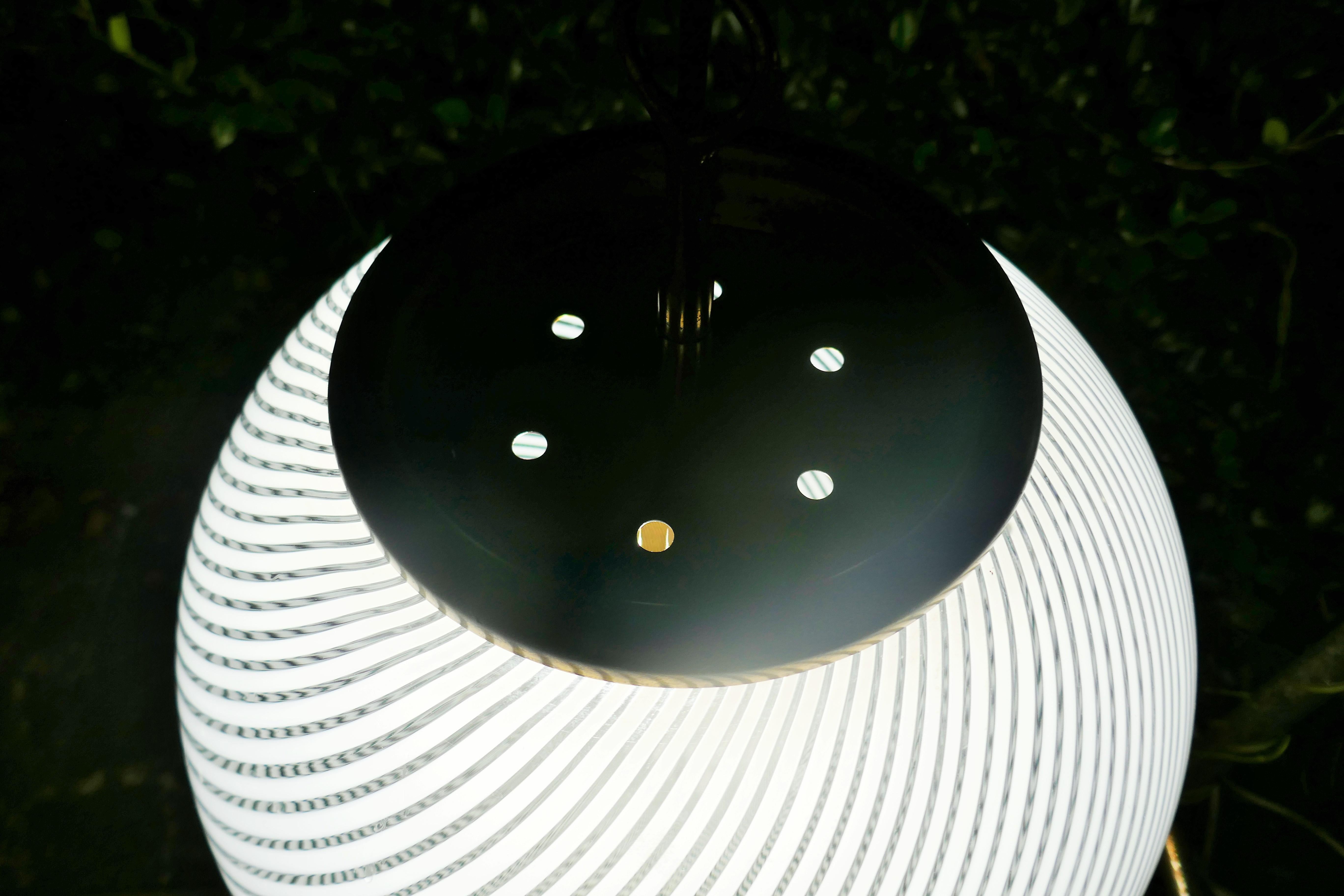 Fabric Lamp attributed to Ludovico De Santillana for Venini For Sale 4