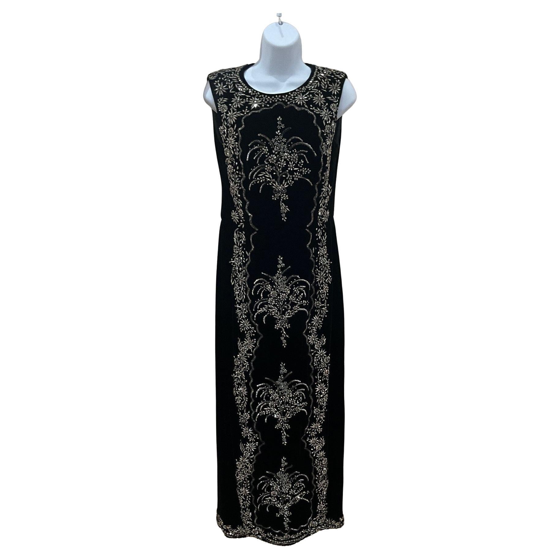 Oscar De La Renta Black Velvet Hand-Beaded Column Gown For Sale