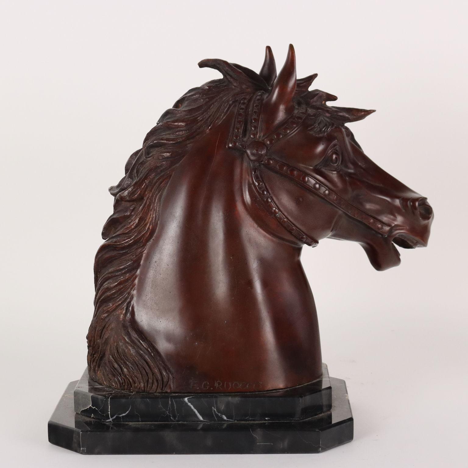 Testa di Cavallo in Bronzo F.G. Ruocco Napoli Ultimo Quarto '900 In condizioni buone in vendita a Milano, IT