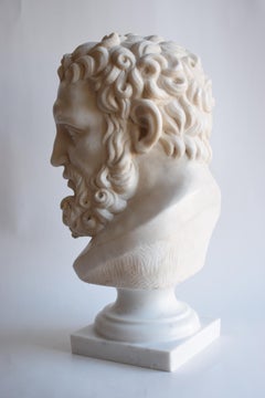 Testa di Ercole scolpita in marmo bianco di Carrara -made in Italy