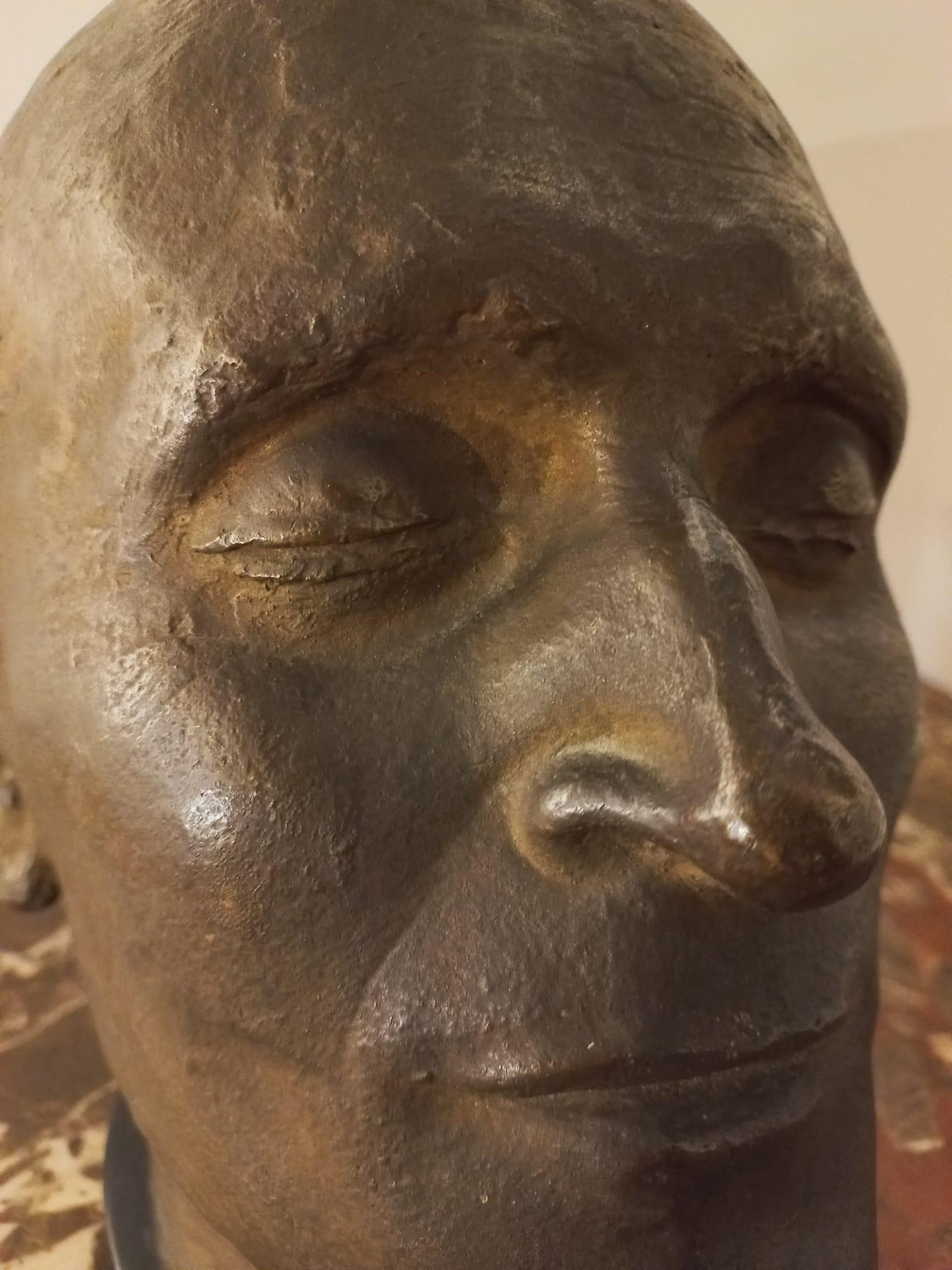 Bronze head of Gabriele d'Annunzio For Sale 1