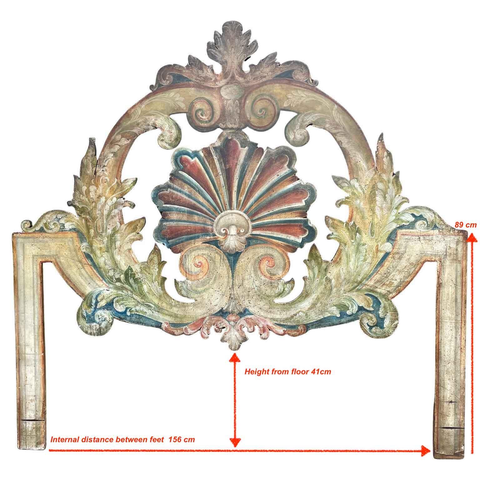 Italian Painted Wooden Double Bed Headboard With Shell and Volutes For Sale 8