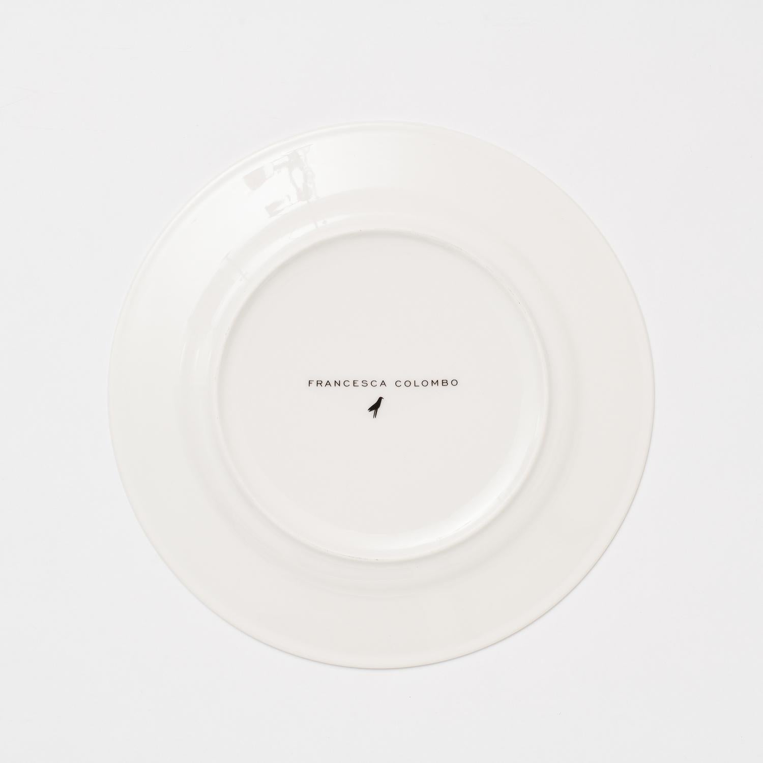 Teste di Moro, Six Contemporary Porcelain Dinner Plates in Soft Grey For Sale 4