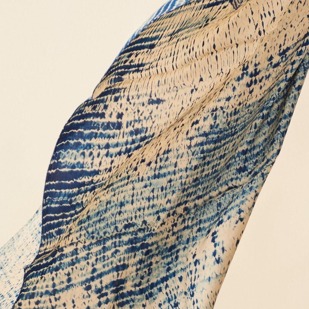 TESU Indigo Gold Silk  Scarf In Classic Shibori Print Handmade By Artisans For Sale 2