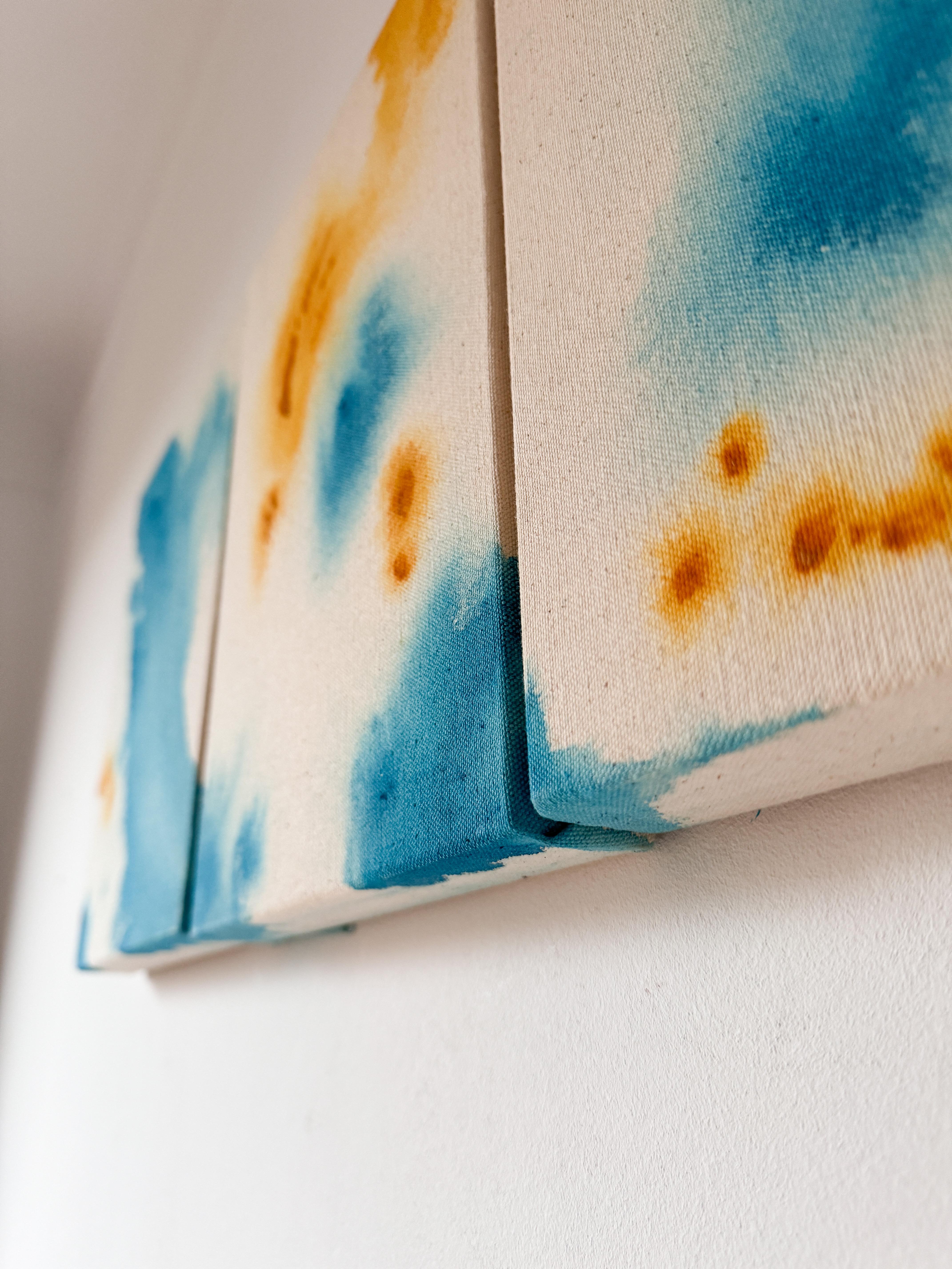 ABSTRACT Trittico di colori dell'artista contemporaneo Tete Alurralde 2024 - Painting Astratto di Teté Alurralde