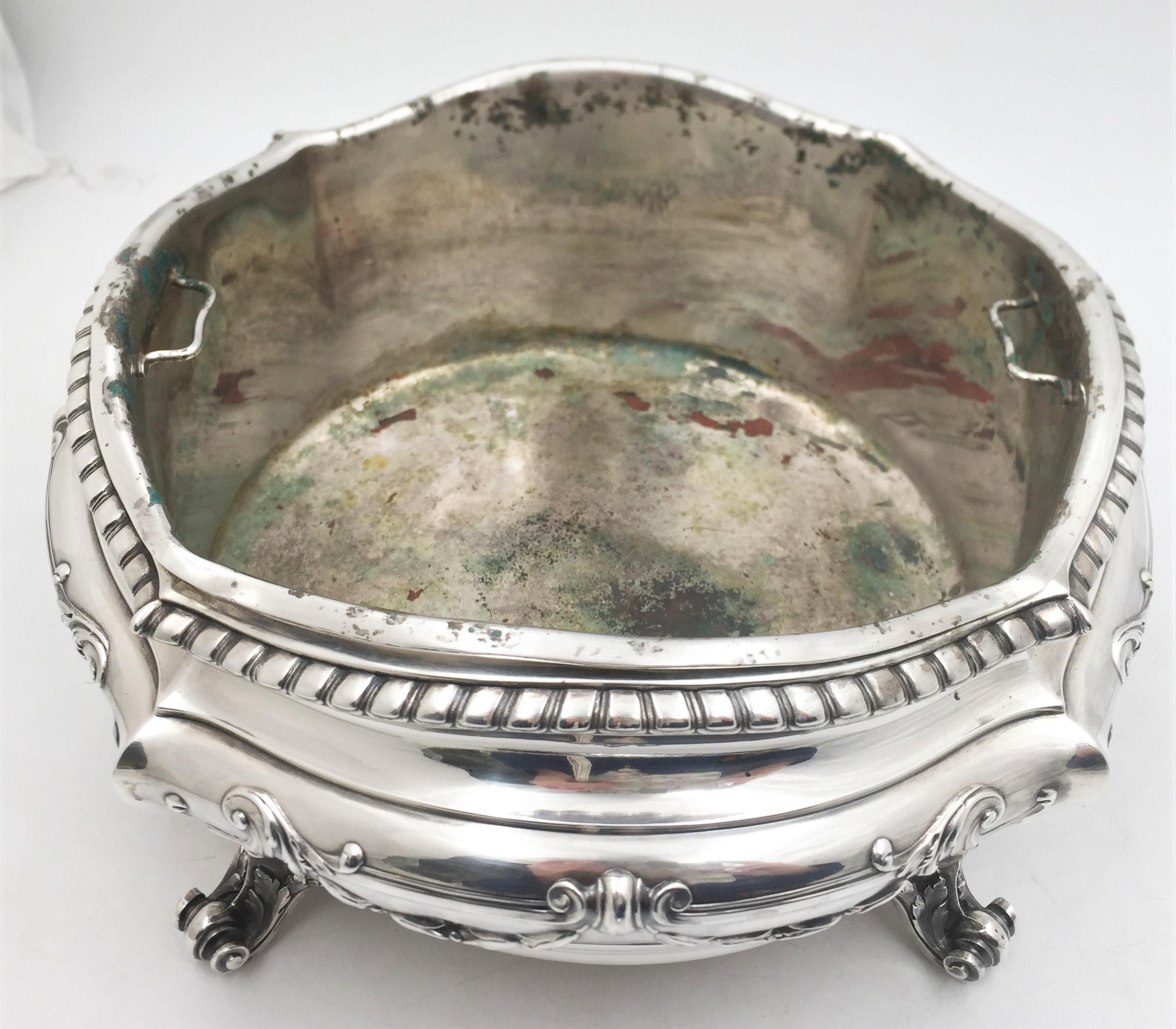 Tetard French 950 Silver Early 20th Century Centerpiece Bowl in Rococo Style For Sale 2
