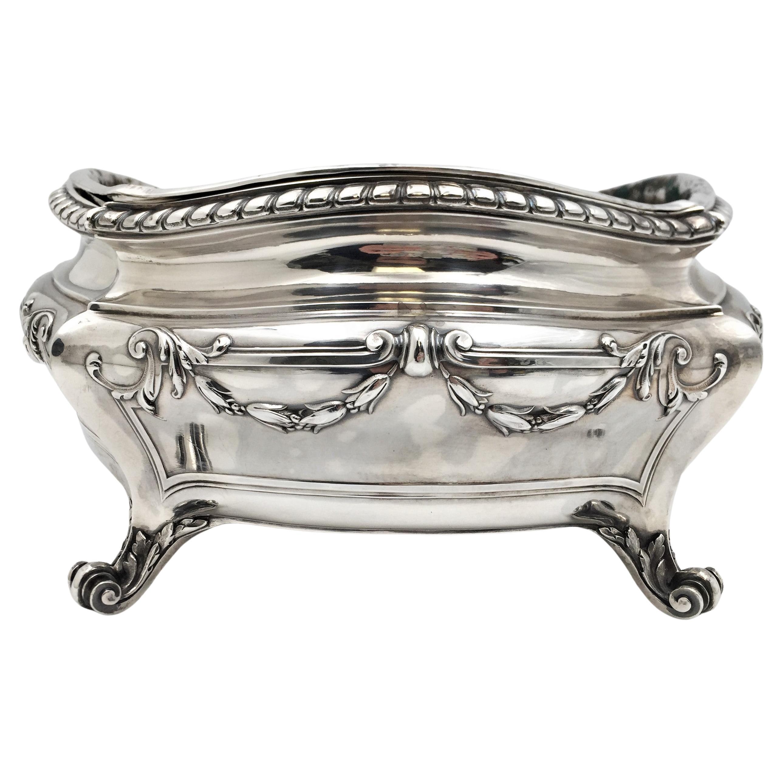 Tetard French 950 Silver Early 20th Century Centerpiece Bowl in Rococo Style For Sale
