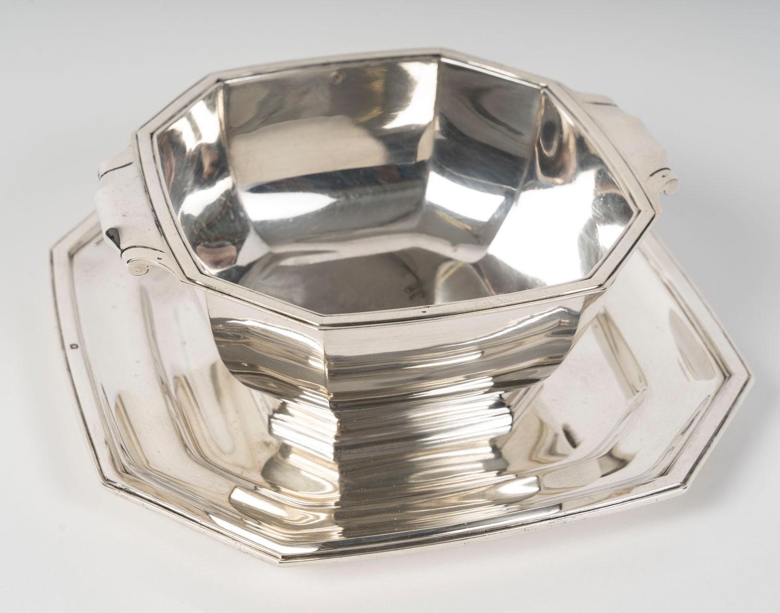 Tétard Frères Art Deco  Sauce boat  on its matching tray in vendita 1