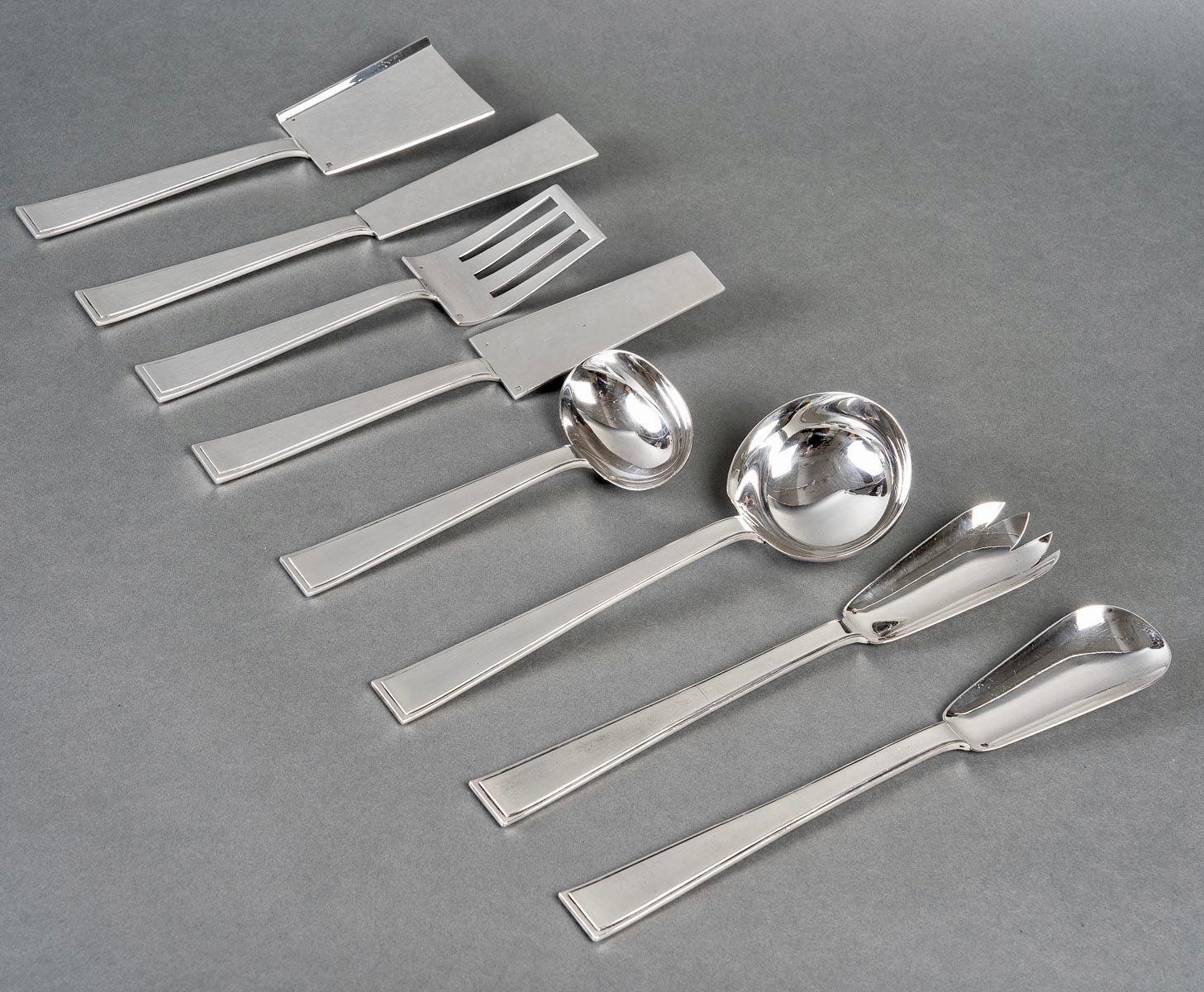 Tetard Freres, Cutlery Flatware Set Art Deco Sterling Silver in Case 154 Pieces 5