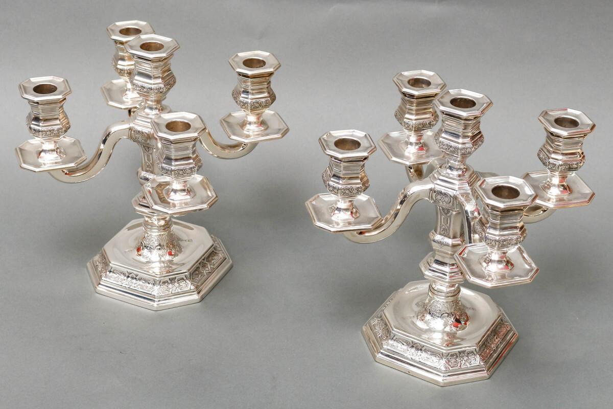 TETARD FRÈRES  Pair of low Candelabras in solid silver  CIRCA 1930 For Sale 2