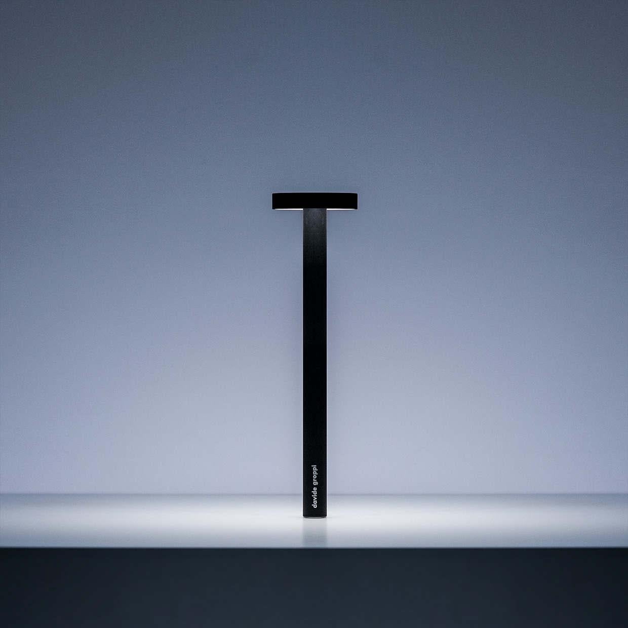 Contemporary TeTaTeT table lamp in Matt Black by Davide Groppi For Sale